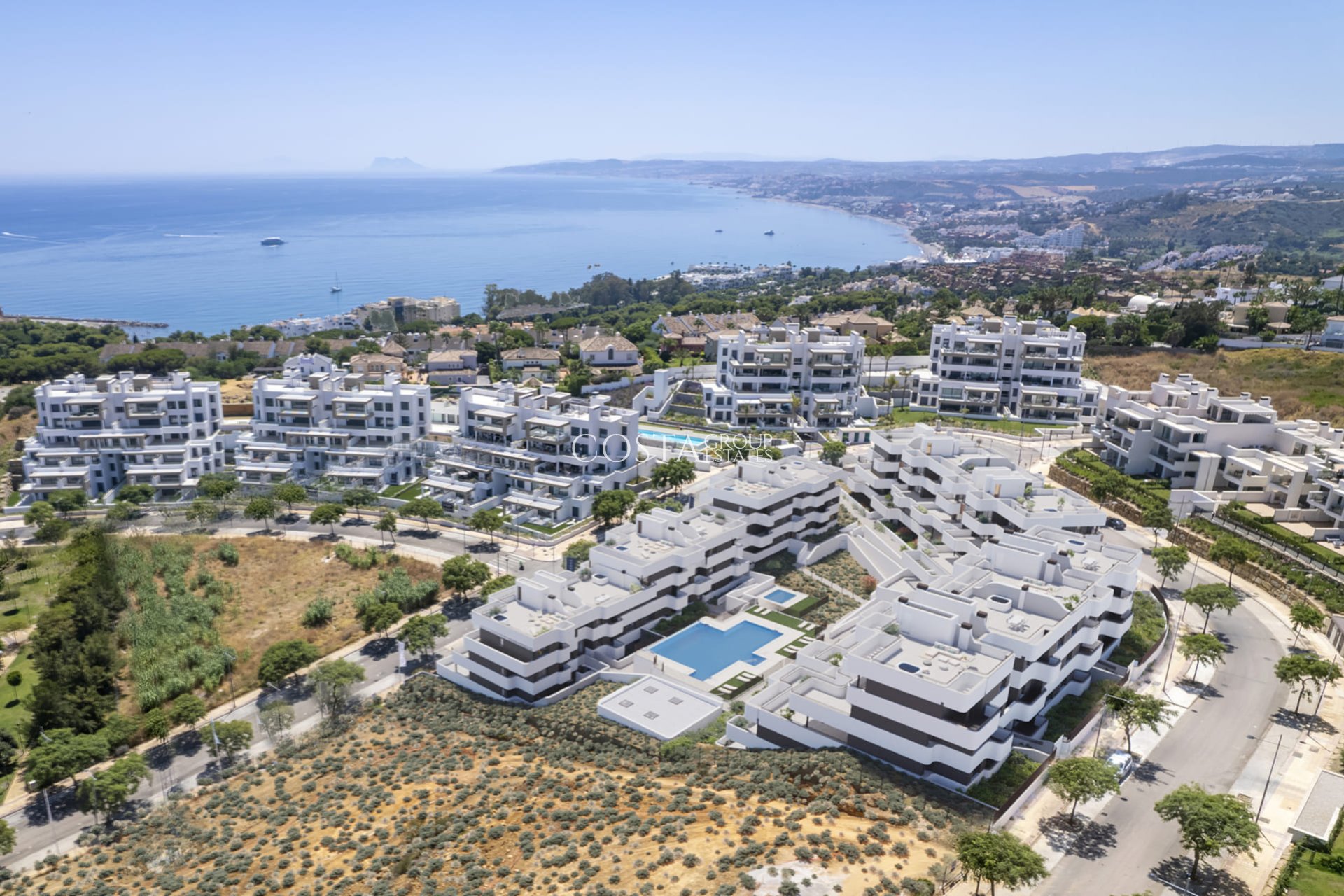 Nouvelle construction - Apartments -
Estepona