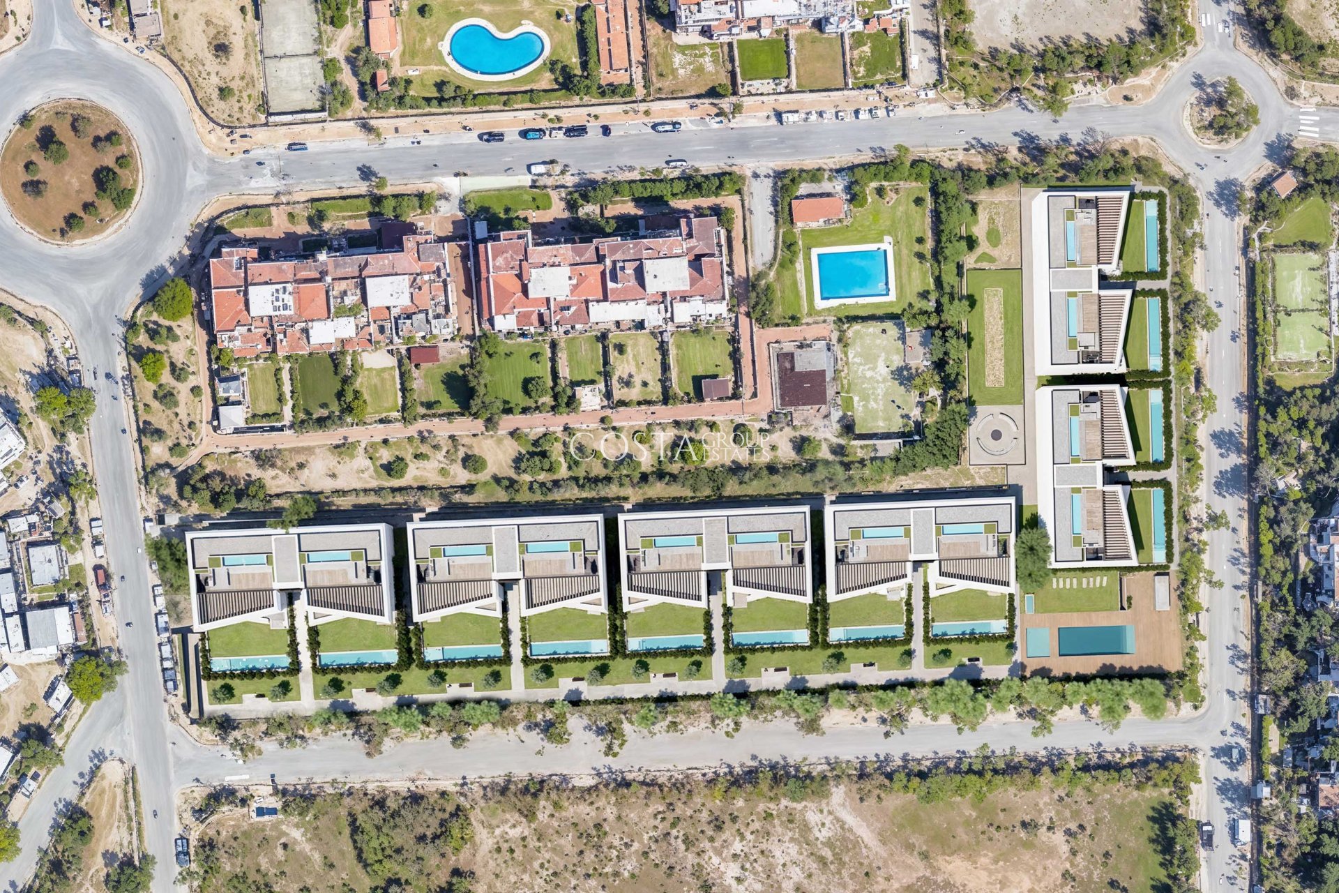 Nouvelle construction - Apartments -
Estepona