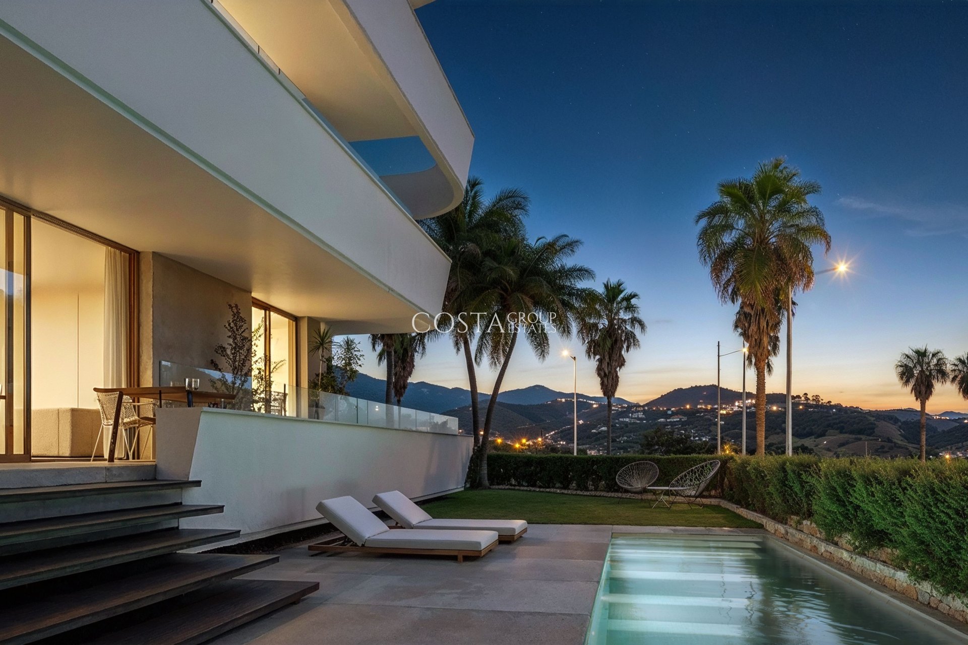 Nouvelle construction - Apartments -
Estepona