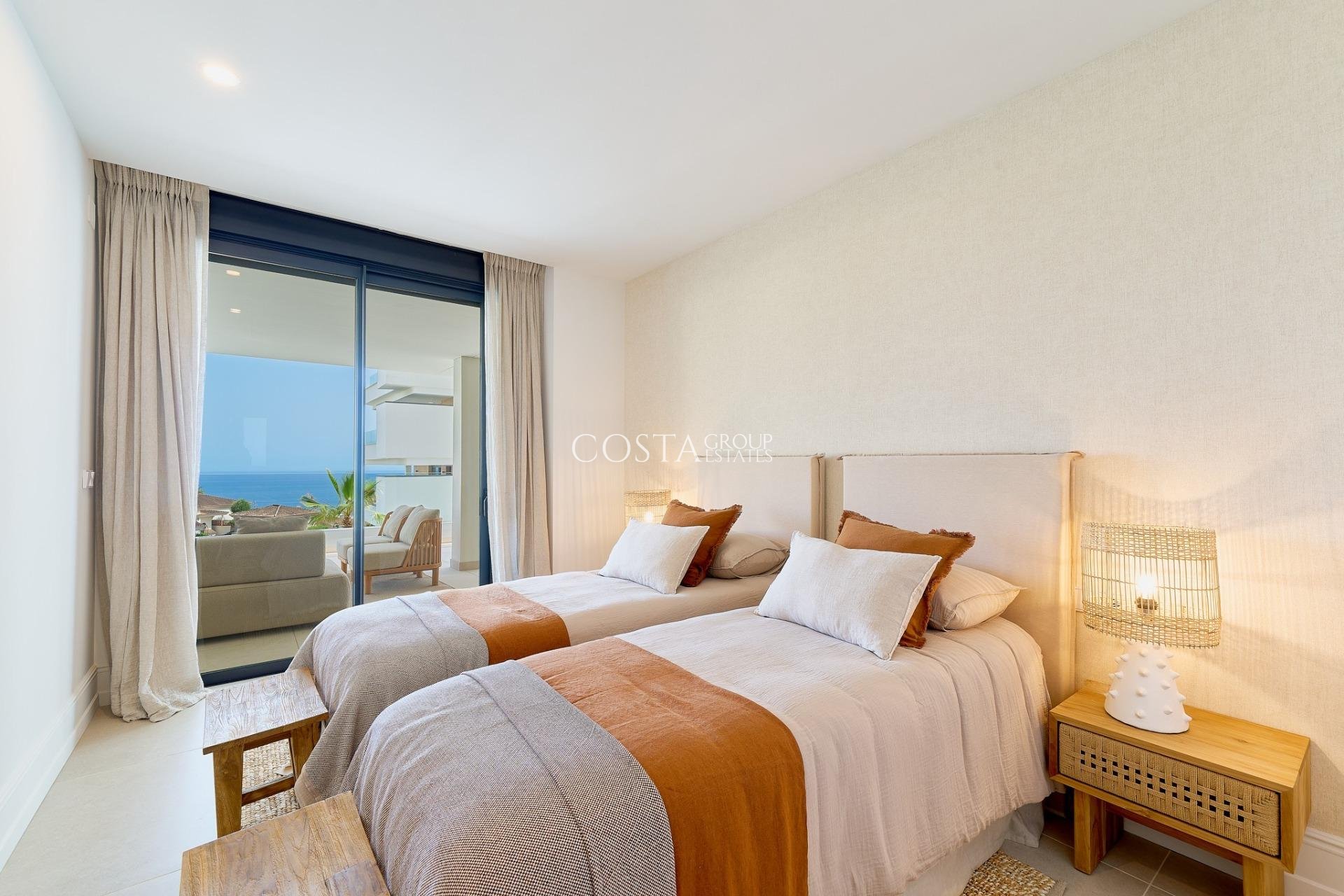 Nouvelle construction - Apartments -
Fuengirola - Higueron