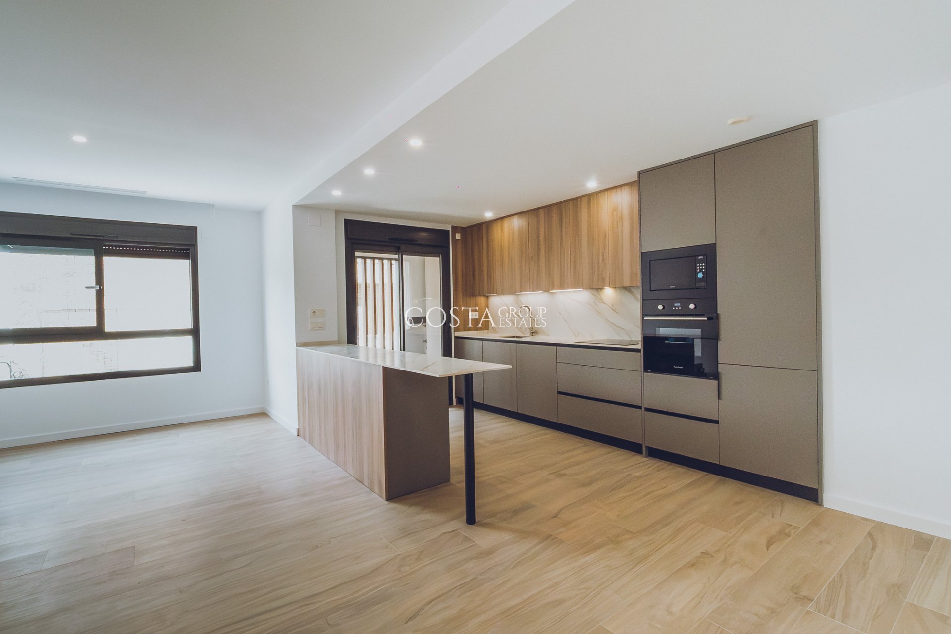 Nouvelle construction - Apartments -
Redován