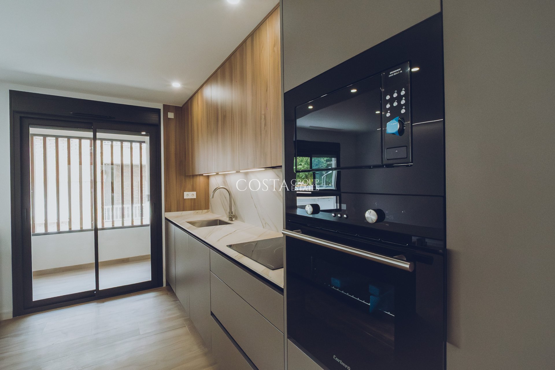 Nouvelle construction - Apartments -
Redován
