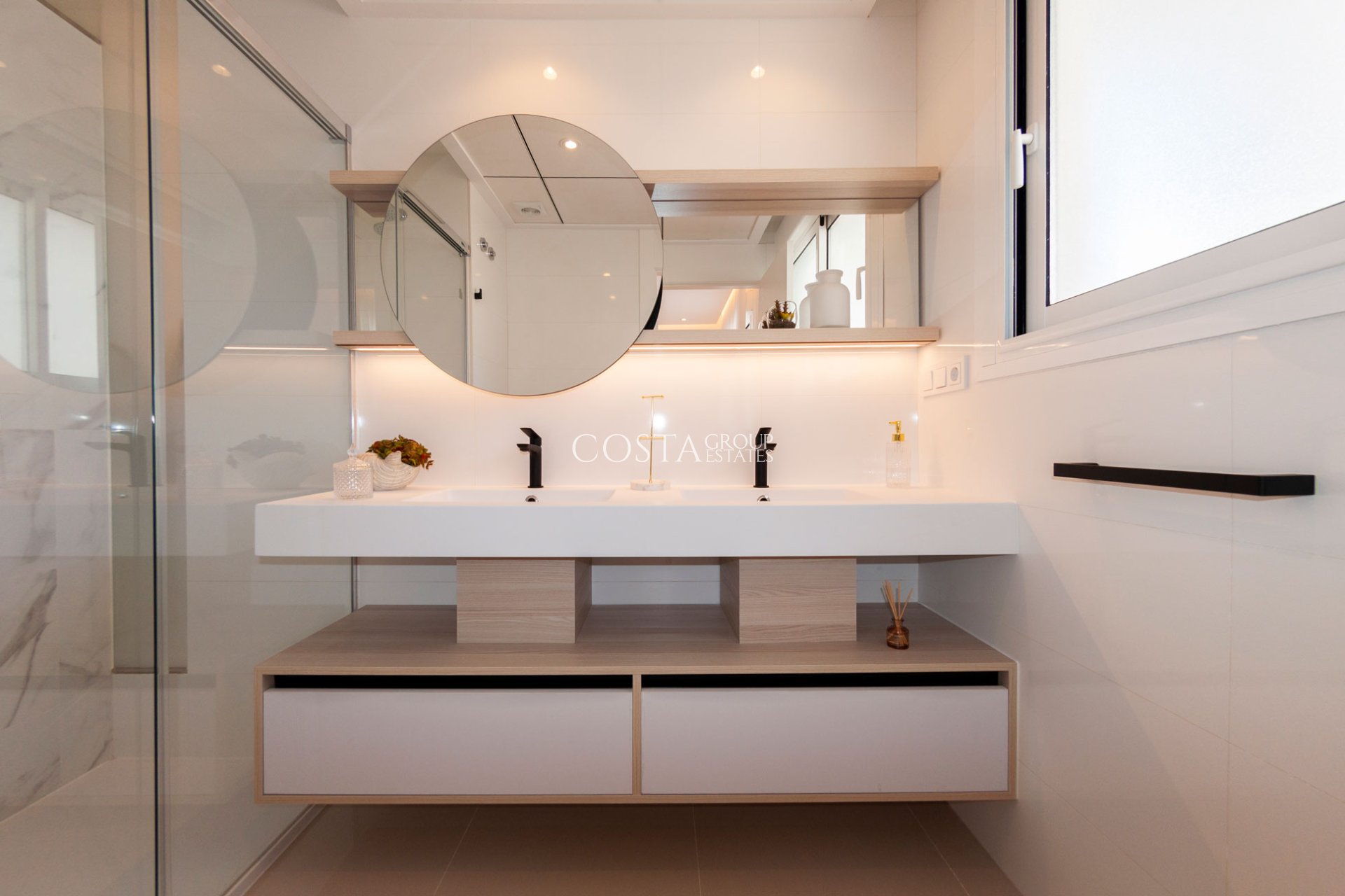 Nouvelle construction - Apartments -
Rojales