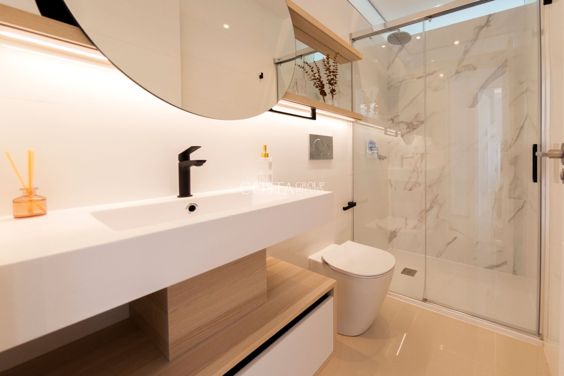 Nouvelle construction - Apartments -
Rojales