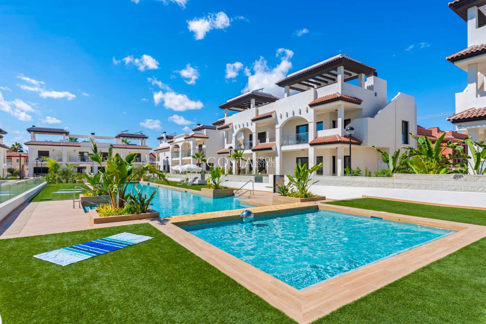 Nouvelle construction - Apartments -
Rojales