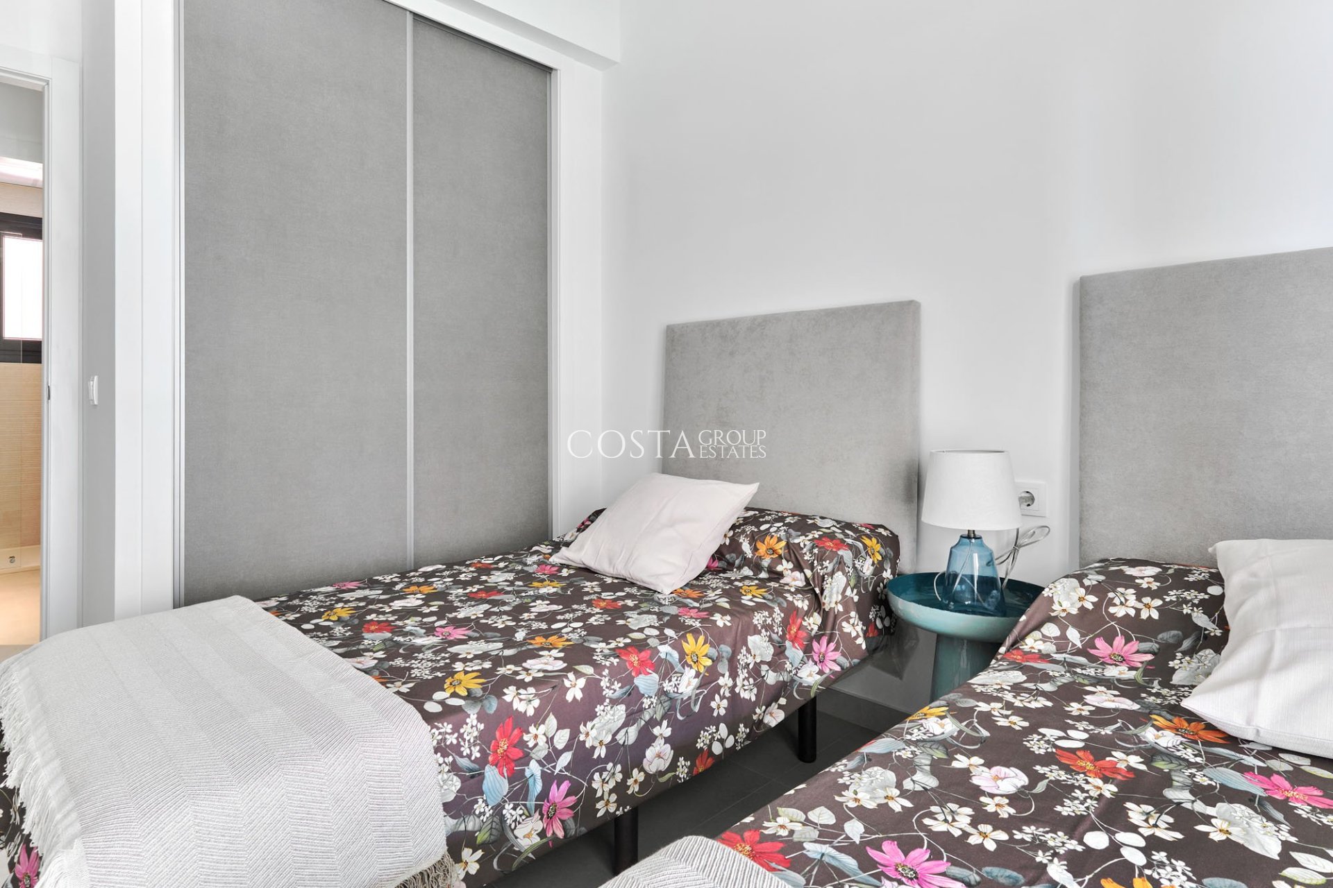 Nouvelle construction - Apartments -
Torrevieja