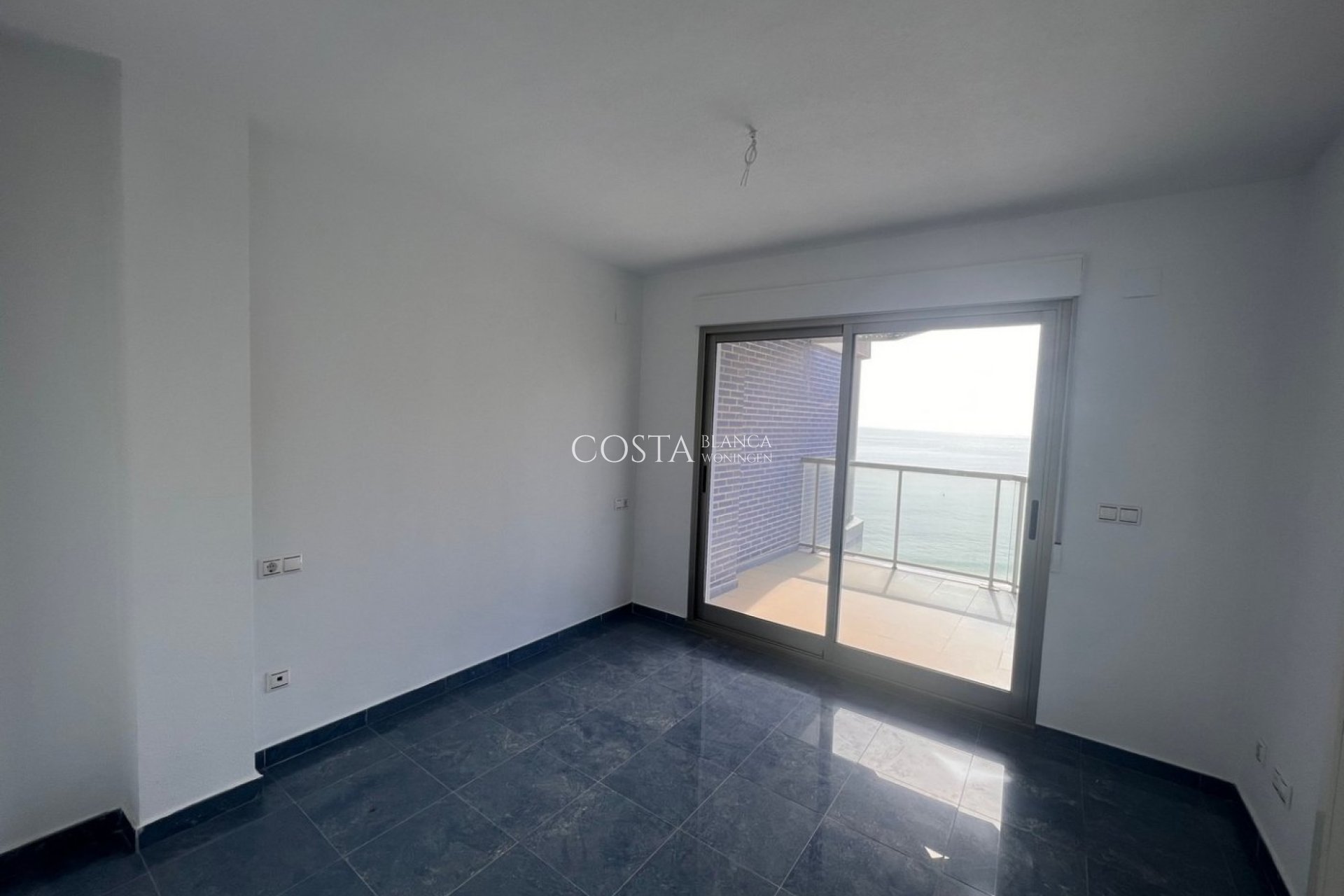 Nouvelle construction - Appartement -
Calpe