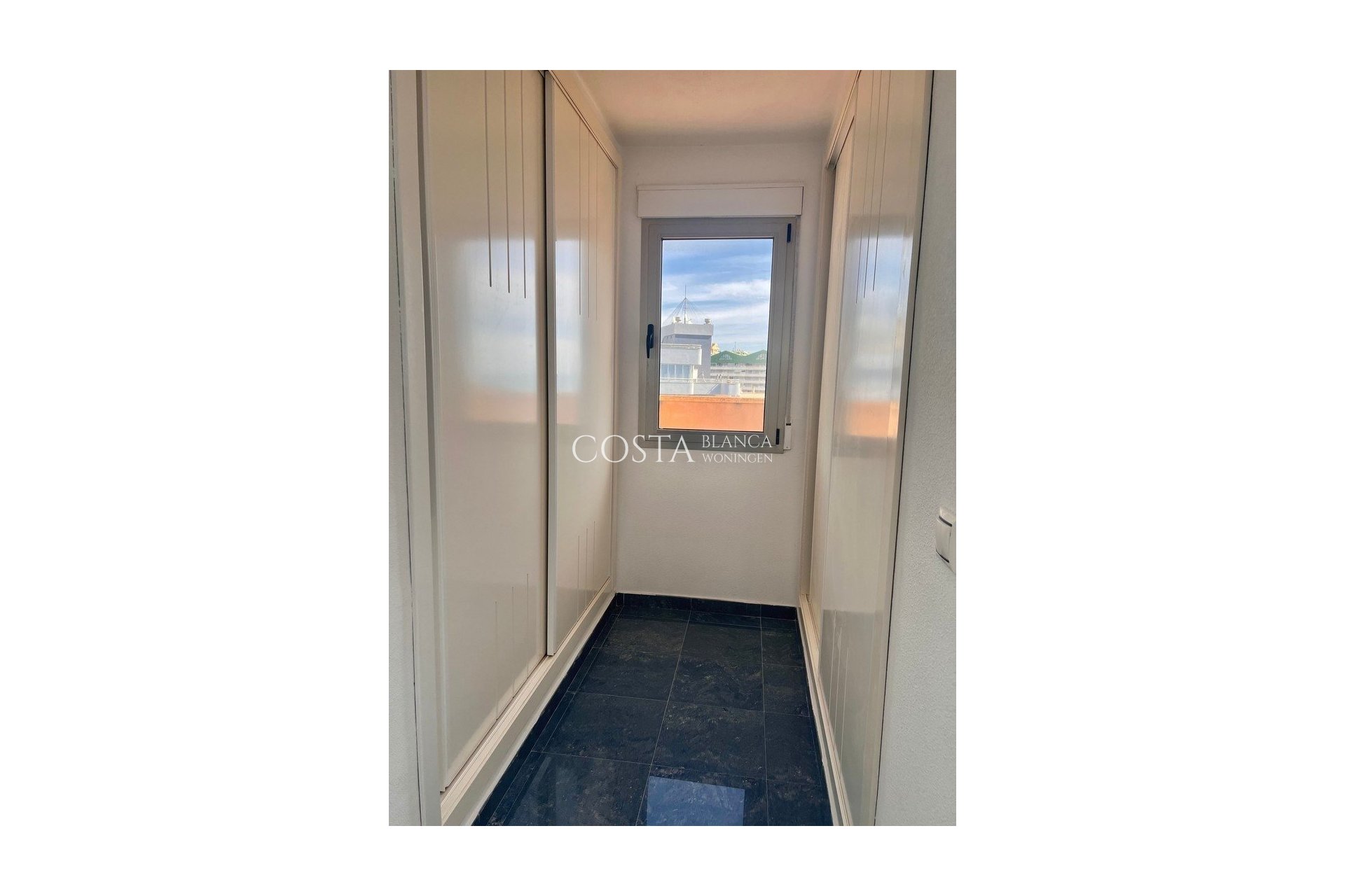 Nouvelle construction - Appartement -
Calpe