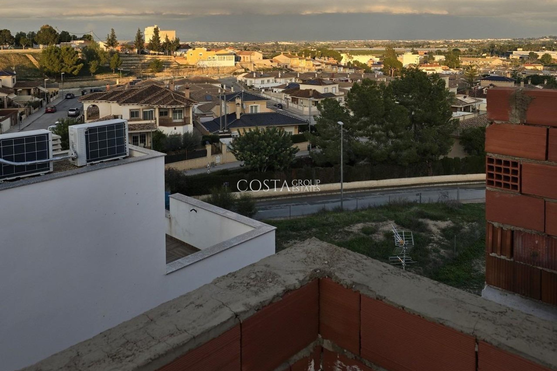 Nouvelle construction - Maison -
Bigastro - pueblo