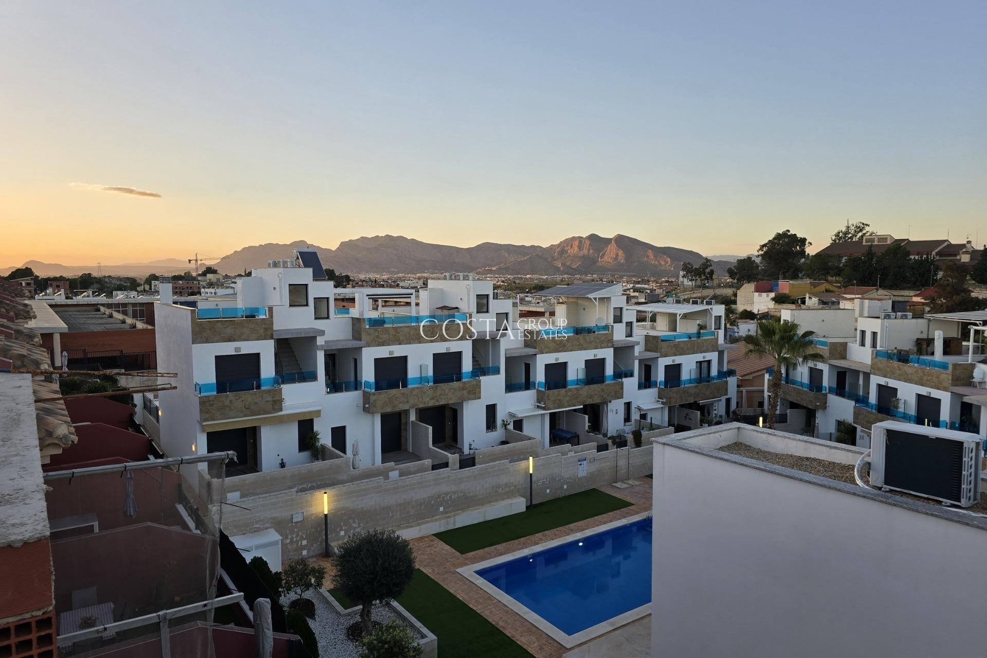 Nouvelle construction - Maison -
Bigastro - pueblo