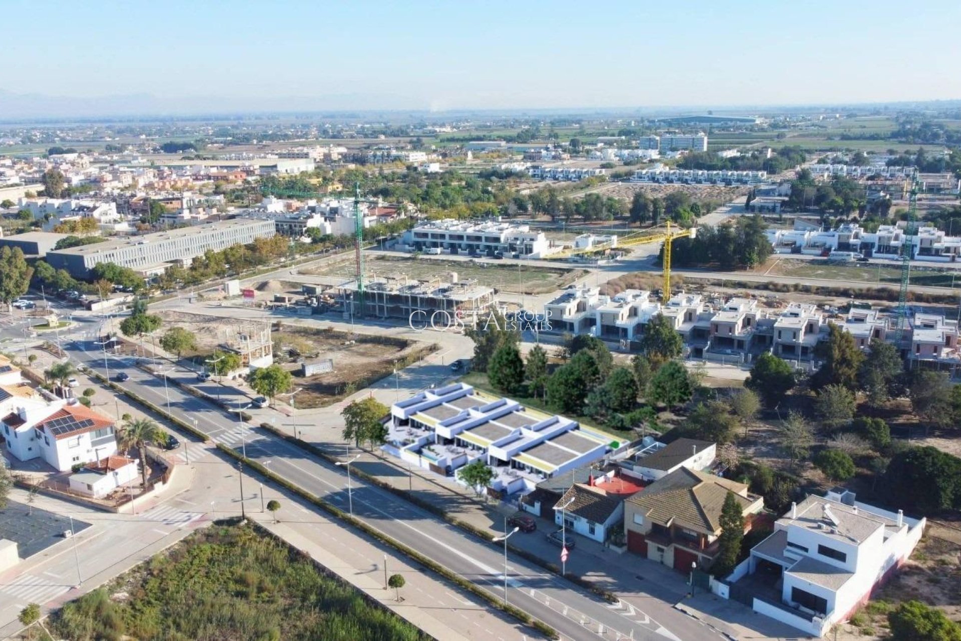 Nouvelle construction - Maison -
Dolores - Sector 3