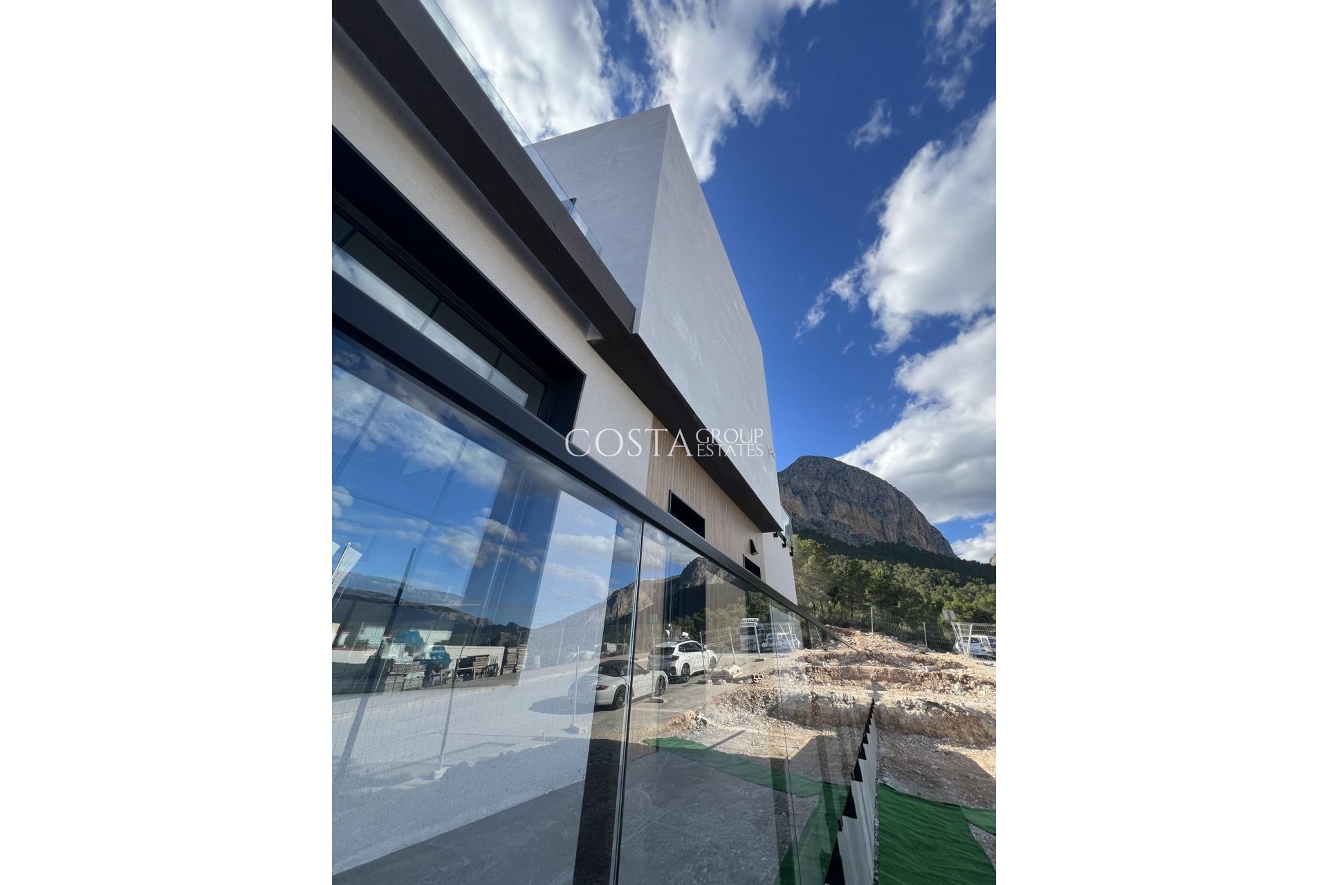 Nouvelle construction - Maison -
Polop - PAU1