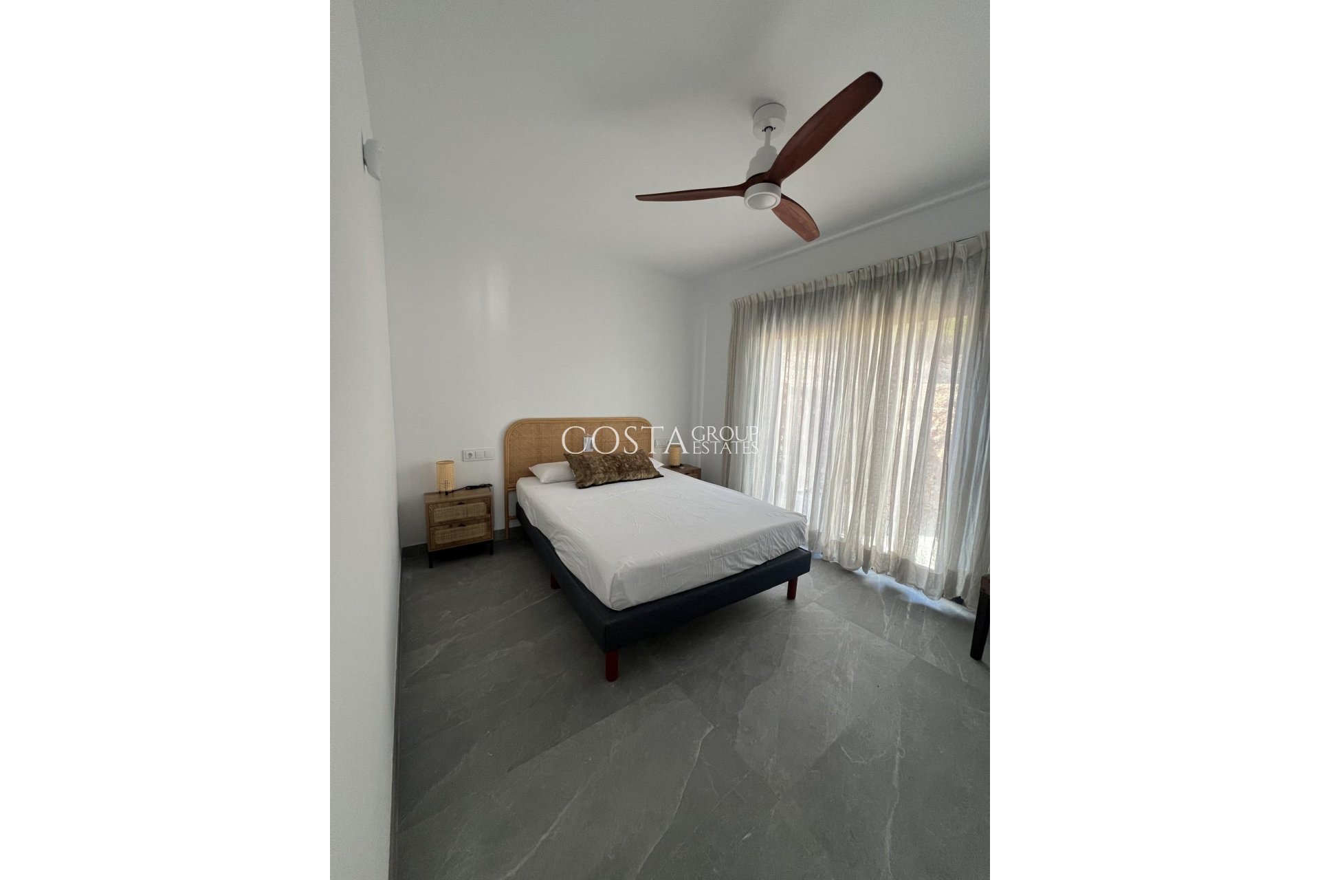 Nouvelle construction - Maison -
Polop - PAU1