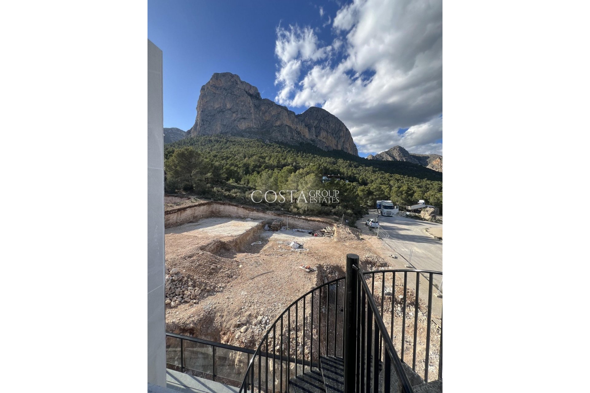 Nouvelle construction - Maison -
Polop - PAU1