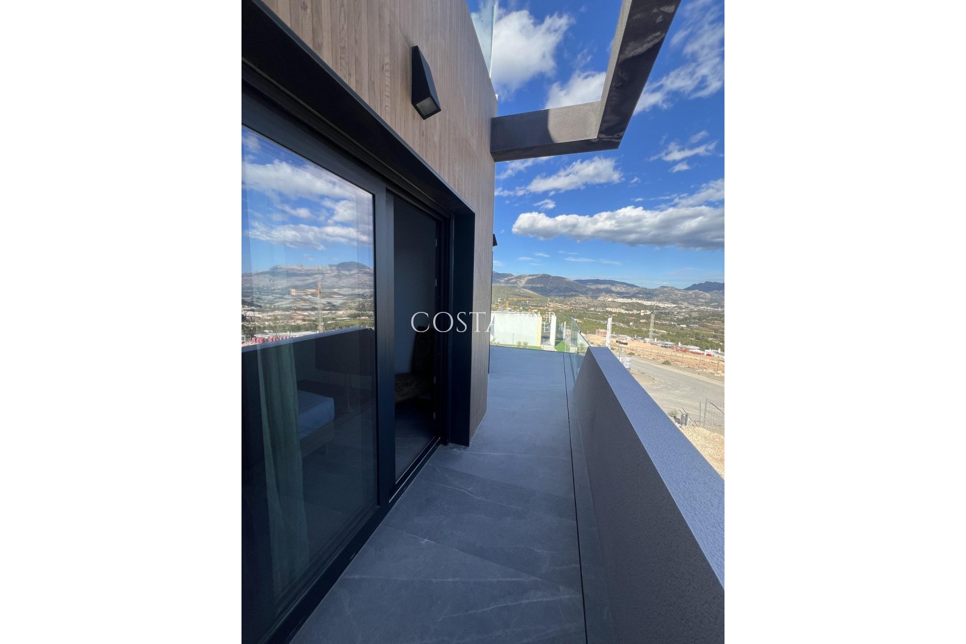 Nouvelle construction - Maison -
Polop - PAU1