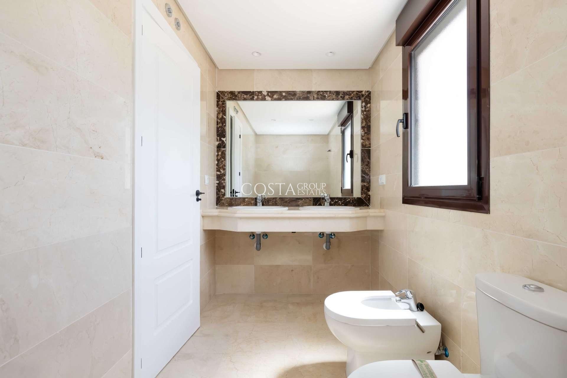 Nouvelle construction - Semidetached -
Estepona - Azata Golf