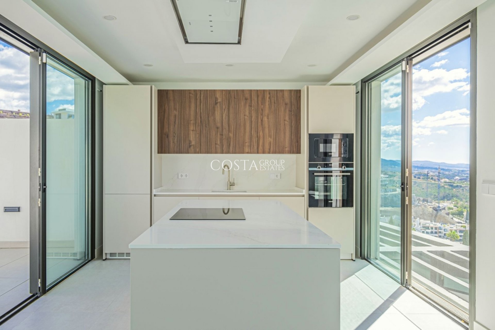 Nouvelle construction - Villa -
Benahavís