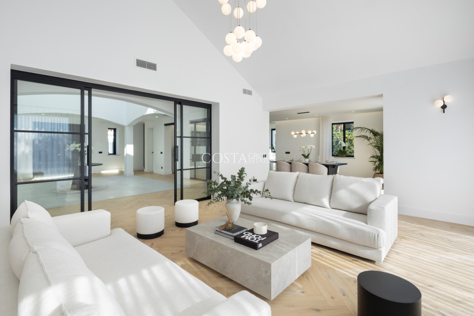 Nouvelle construction - Villa -
Benahavís