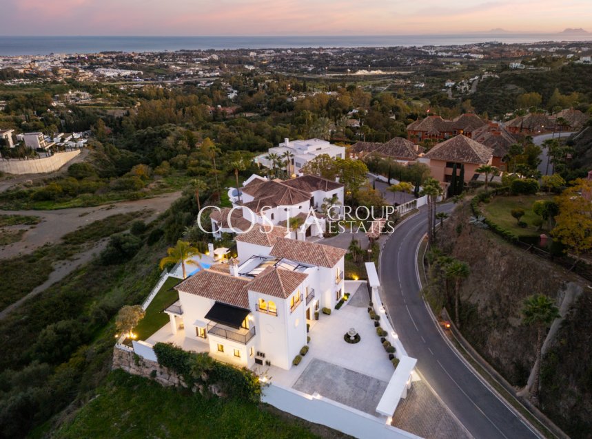 Nouvelle construction - Villa -
Benahavís