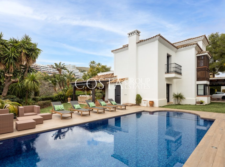 Nouvelle construction - Villa -
Benahavís