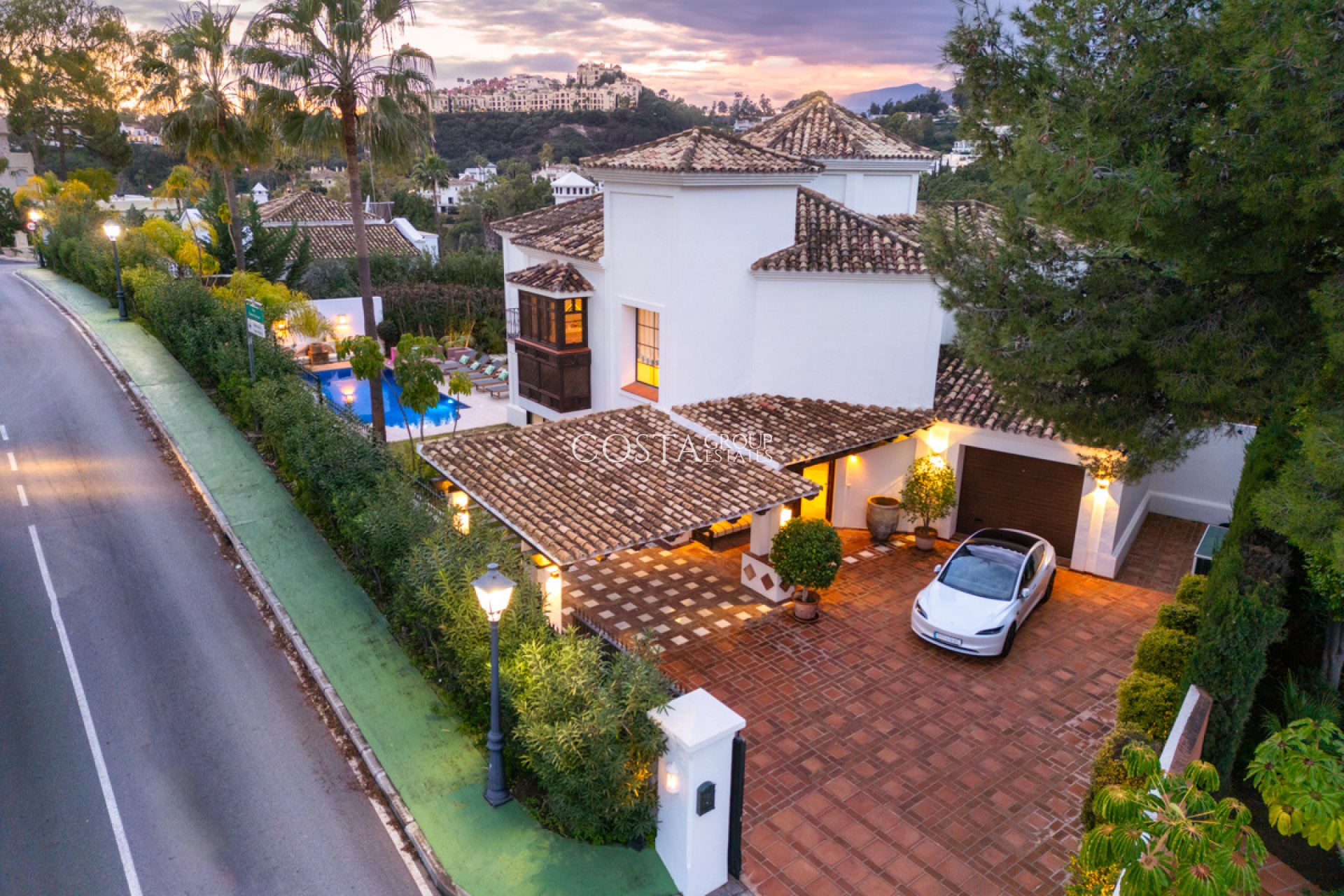 Nouvelle construction - Villa -
Benahavís