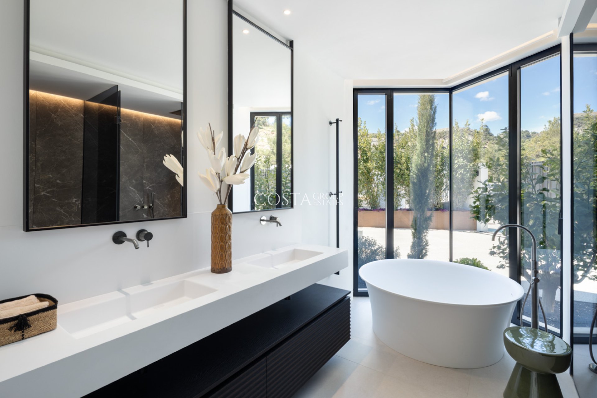 Nouvelle construction - Villa -
Benahavís