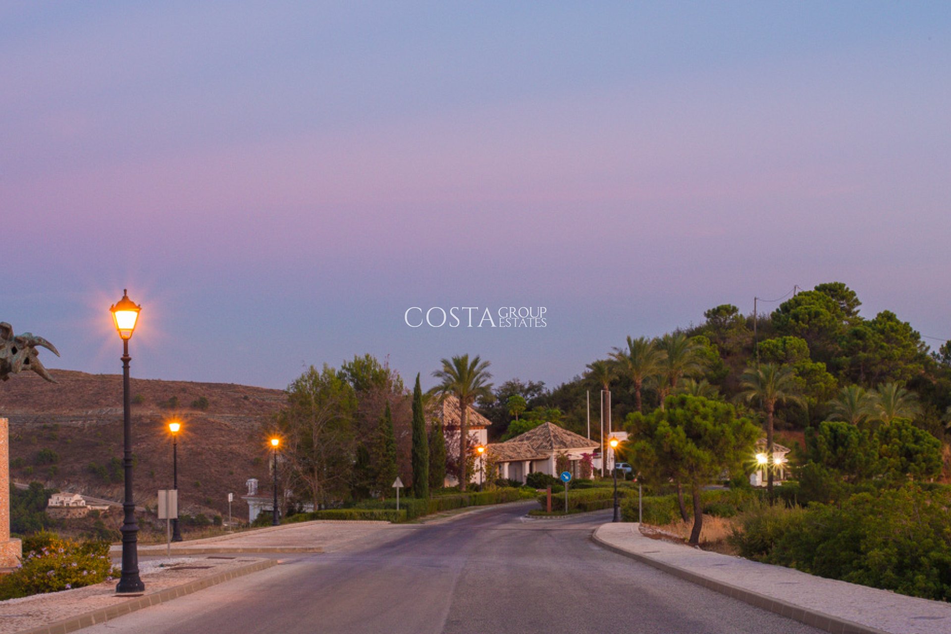 Nouvelle construction - Villa -
Benahavís