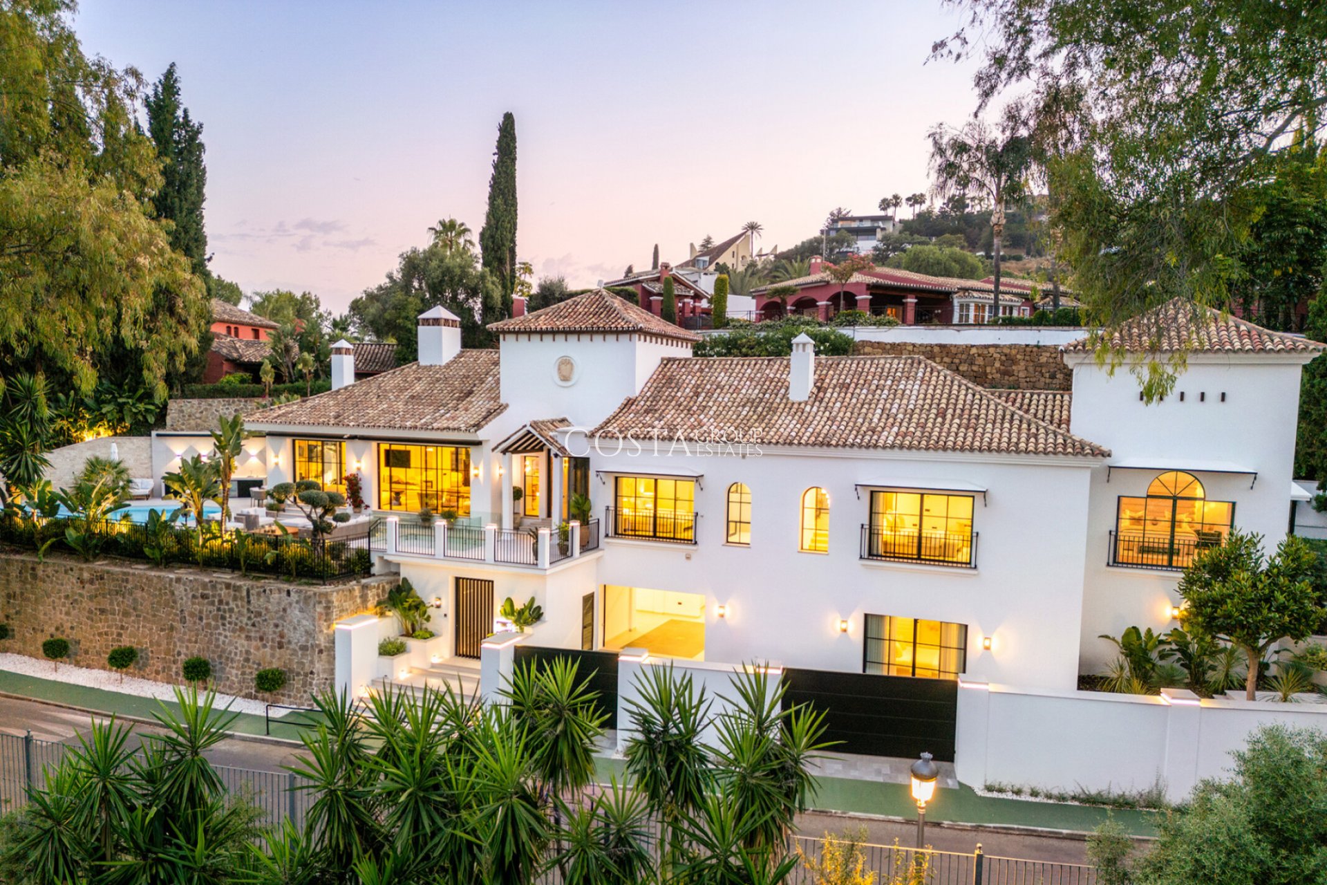 Nouvelle construction - Villa -
Benahavís