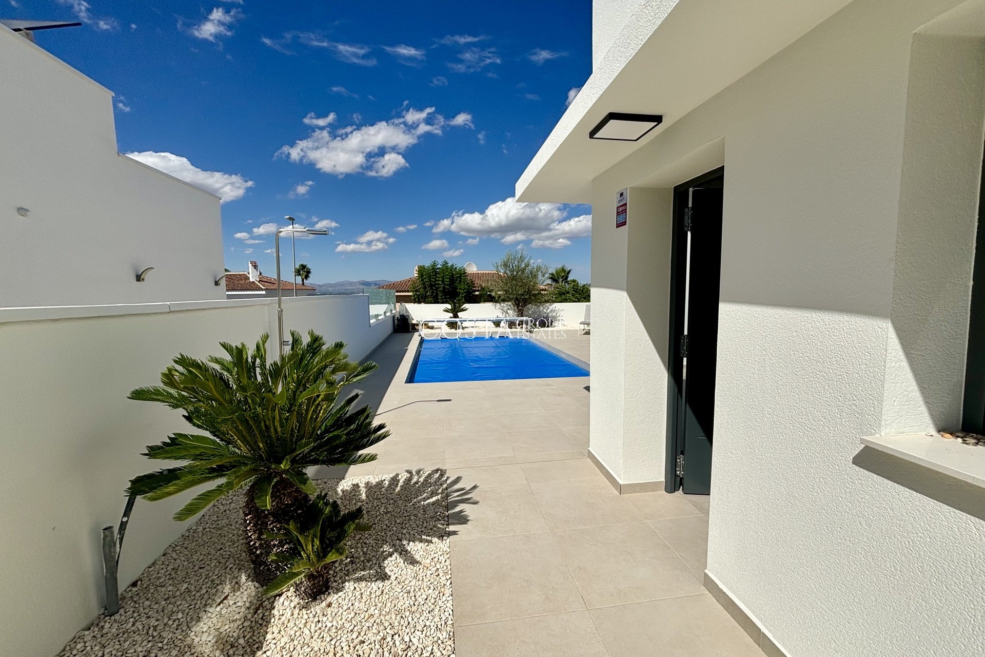 Nouvelle construction - Villa -
Benijofar