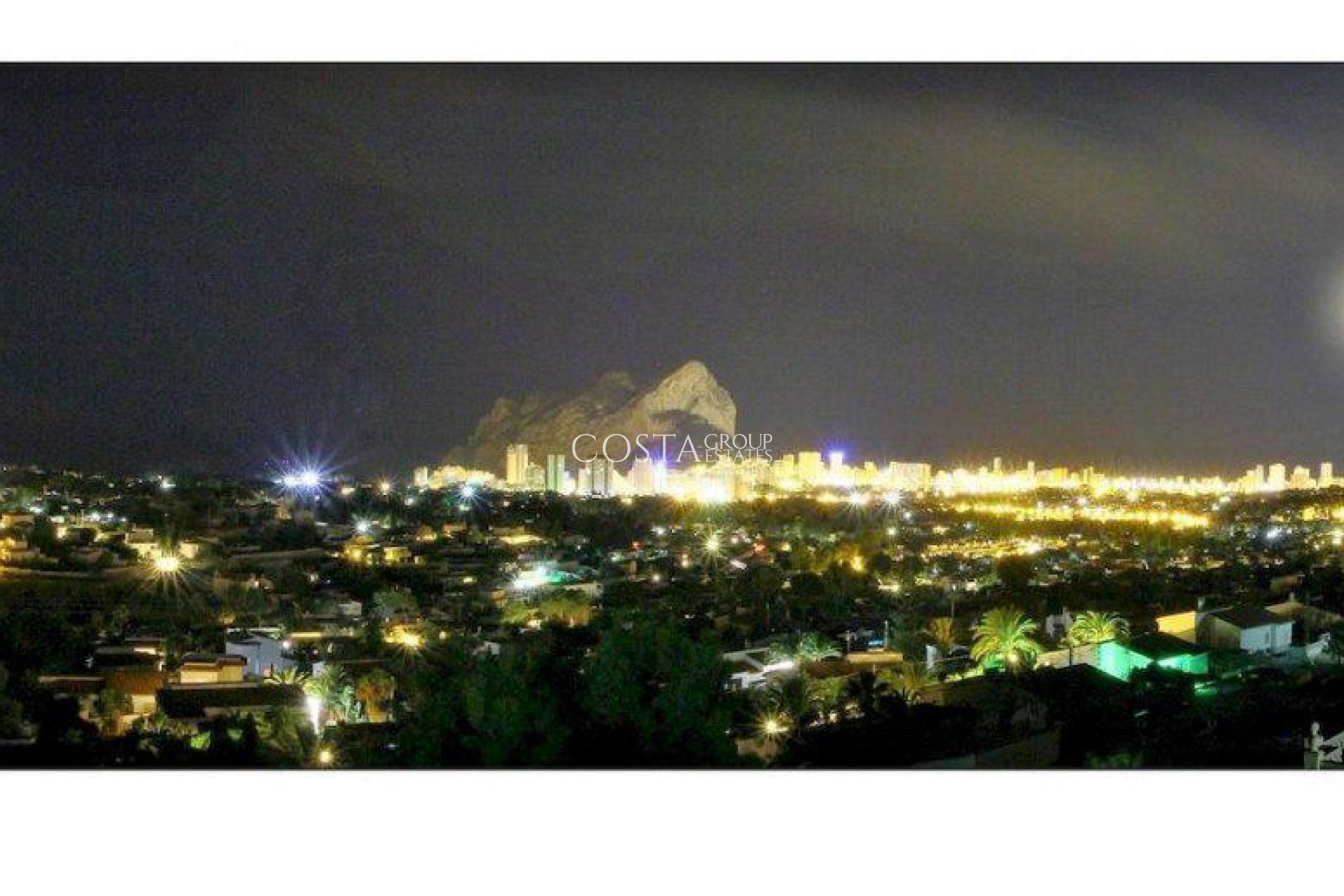 Nouvelle construction - Villa -
Calpe