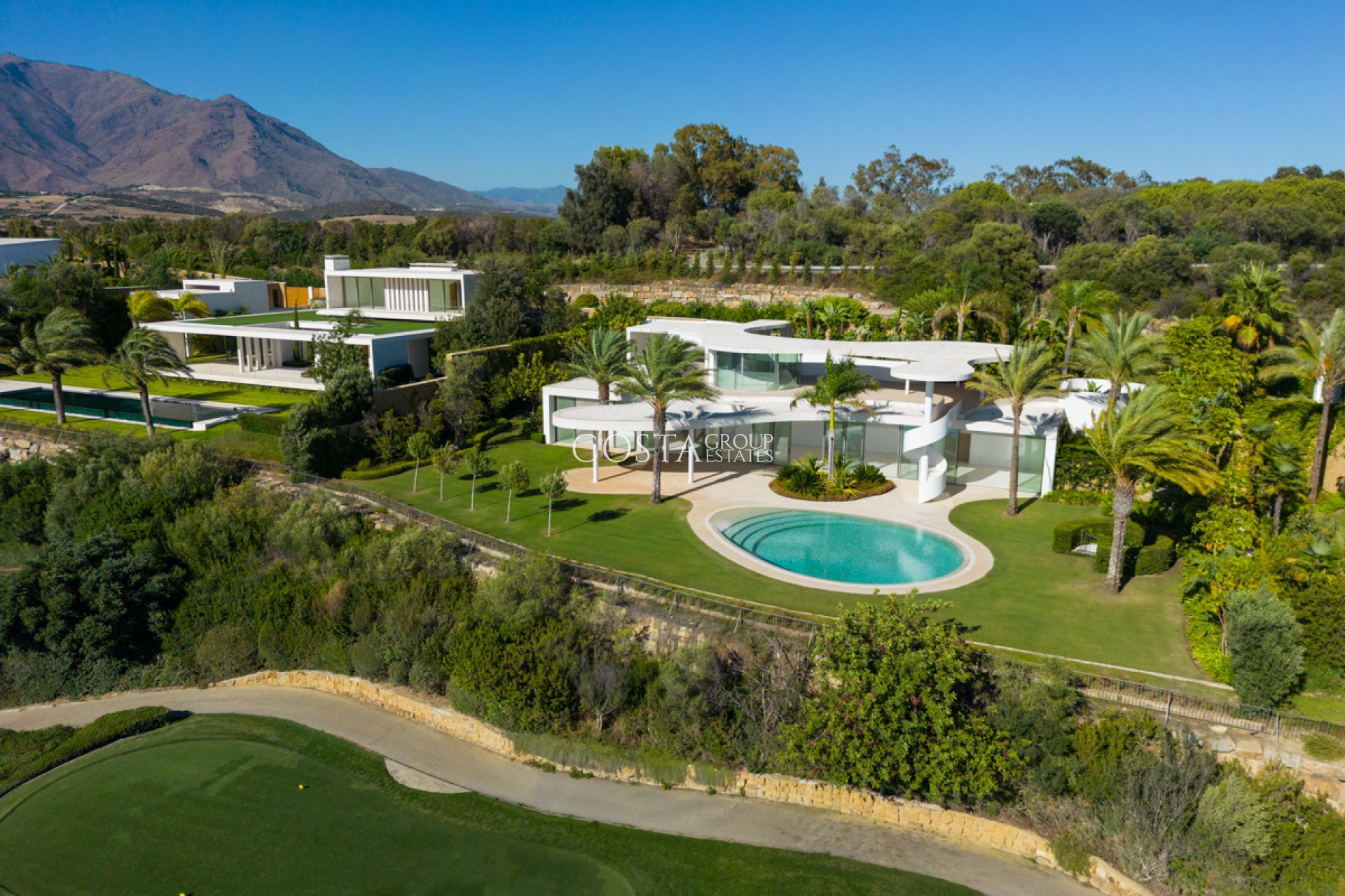 Nouvelle construction - Villa -
Casares