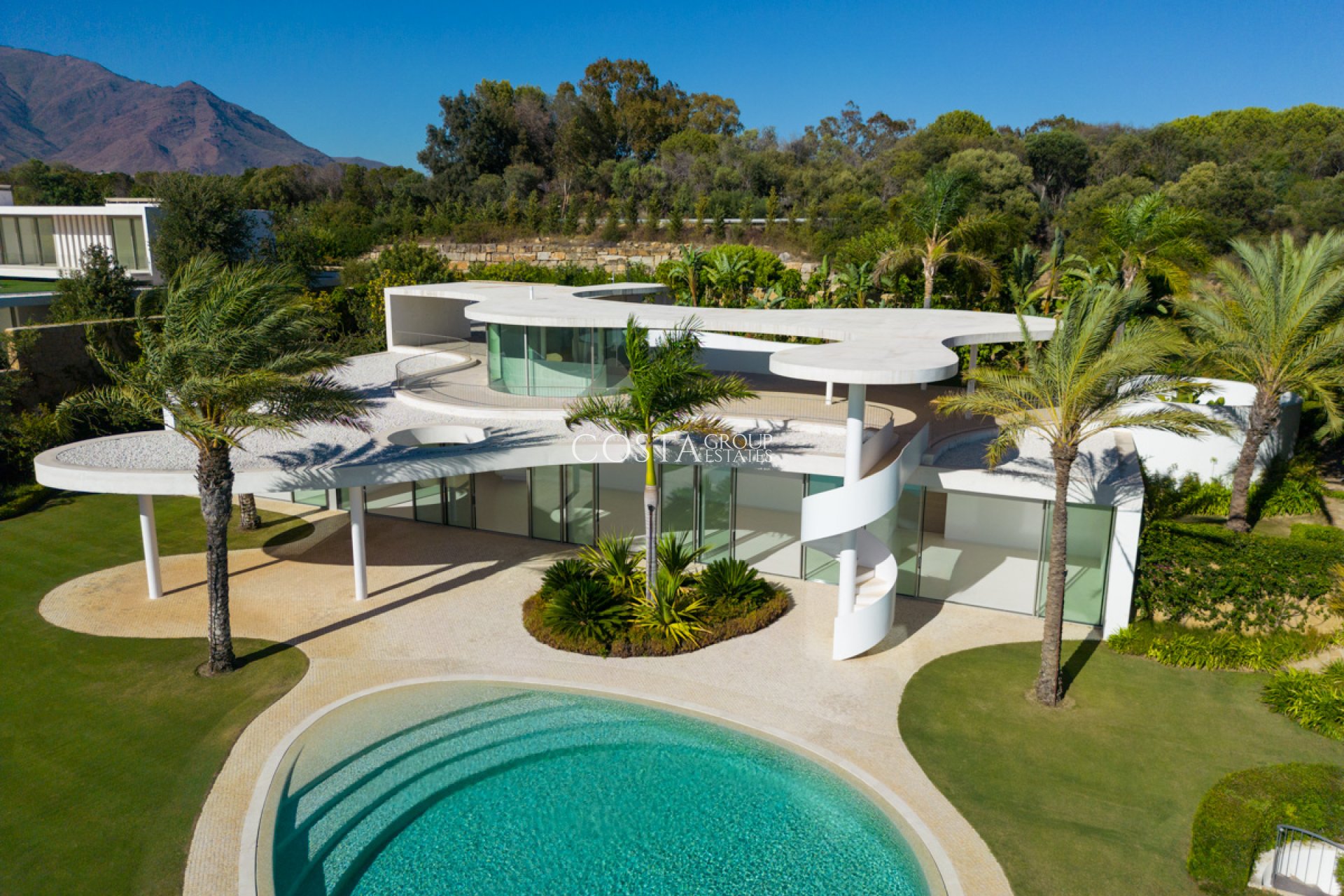 Nouvelle construction - Villa -
Casares