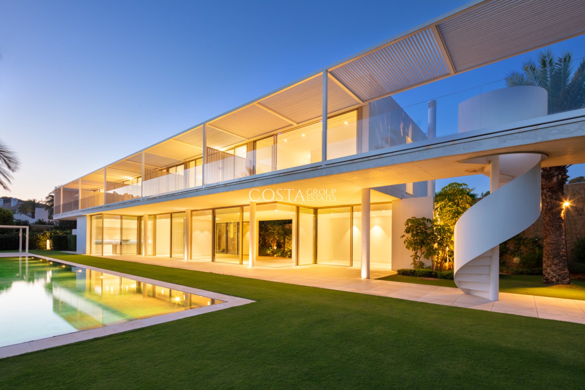 Nouvelle construction - Villa -
Casares