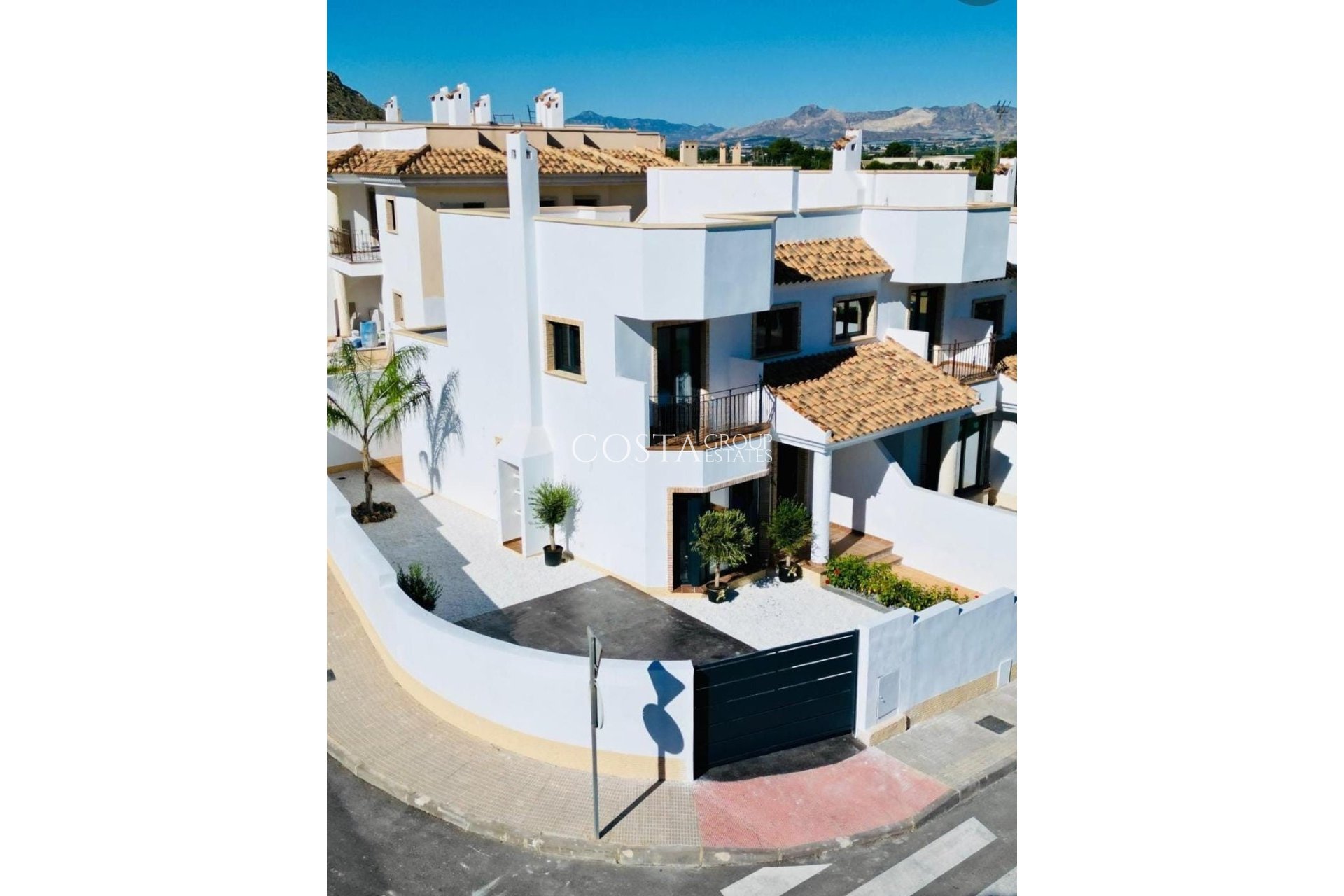 Nouvelle construction - Villa -
Cox
