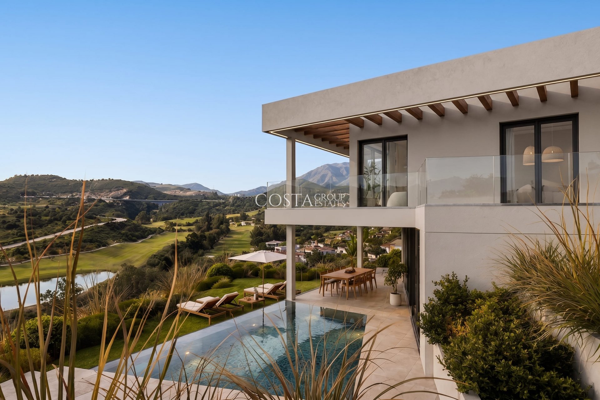 Nouvelle construction - Villa -
Estepona