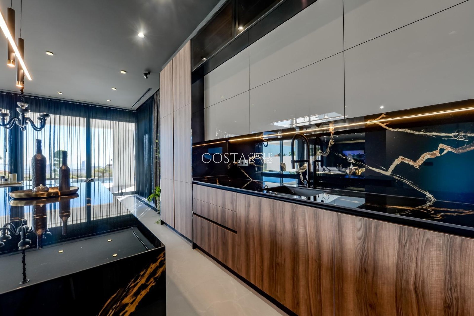 Nouvelle construction - Villa -
Finestrat