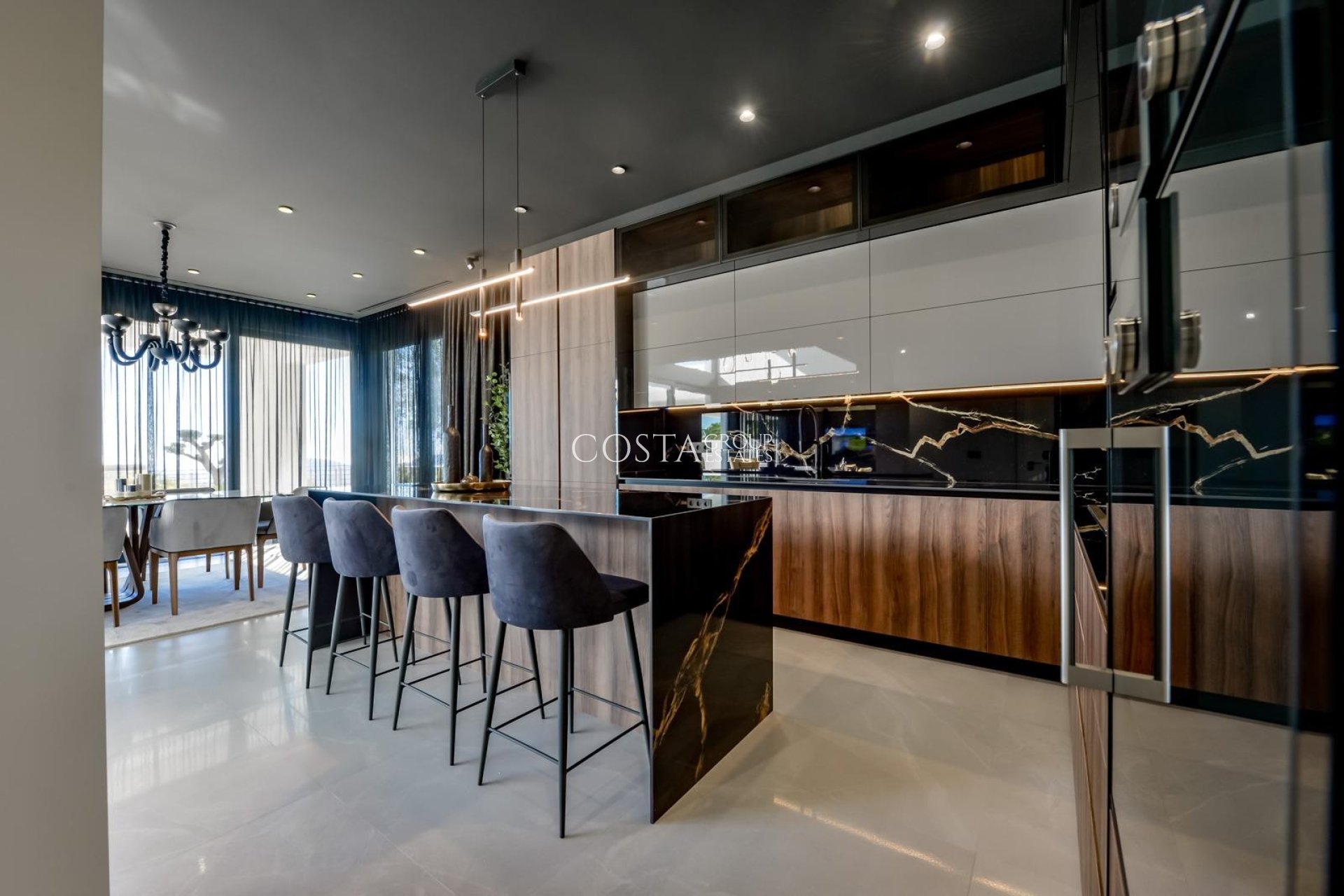 Nouvelle construction - Villa -
Finestrat