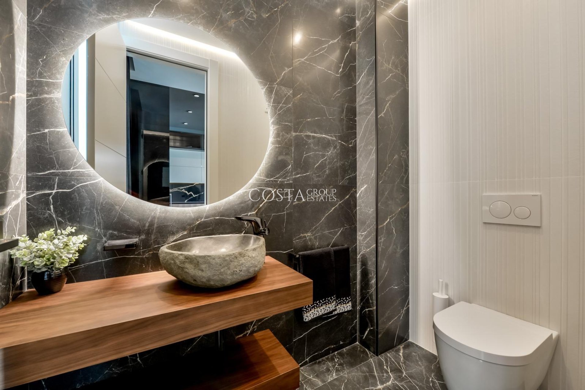 Nouvelle construction - Villa -
Finestrat