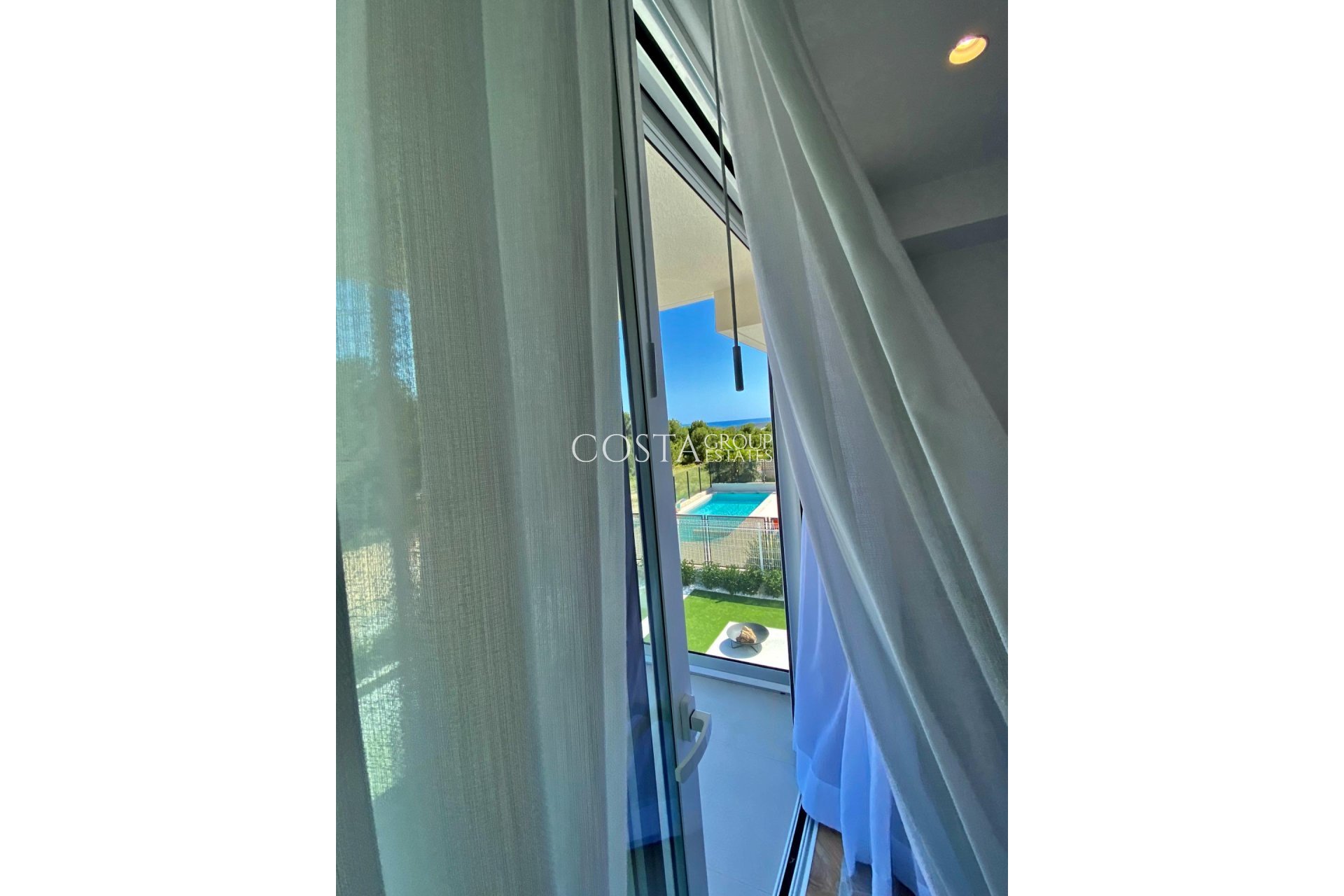 Nouvelle construction - Villa -
Finestrat