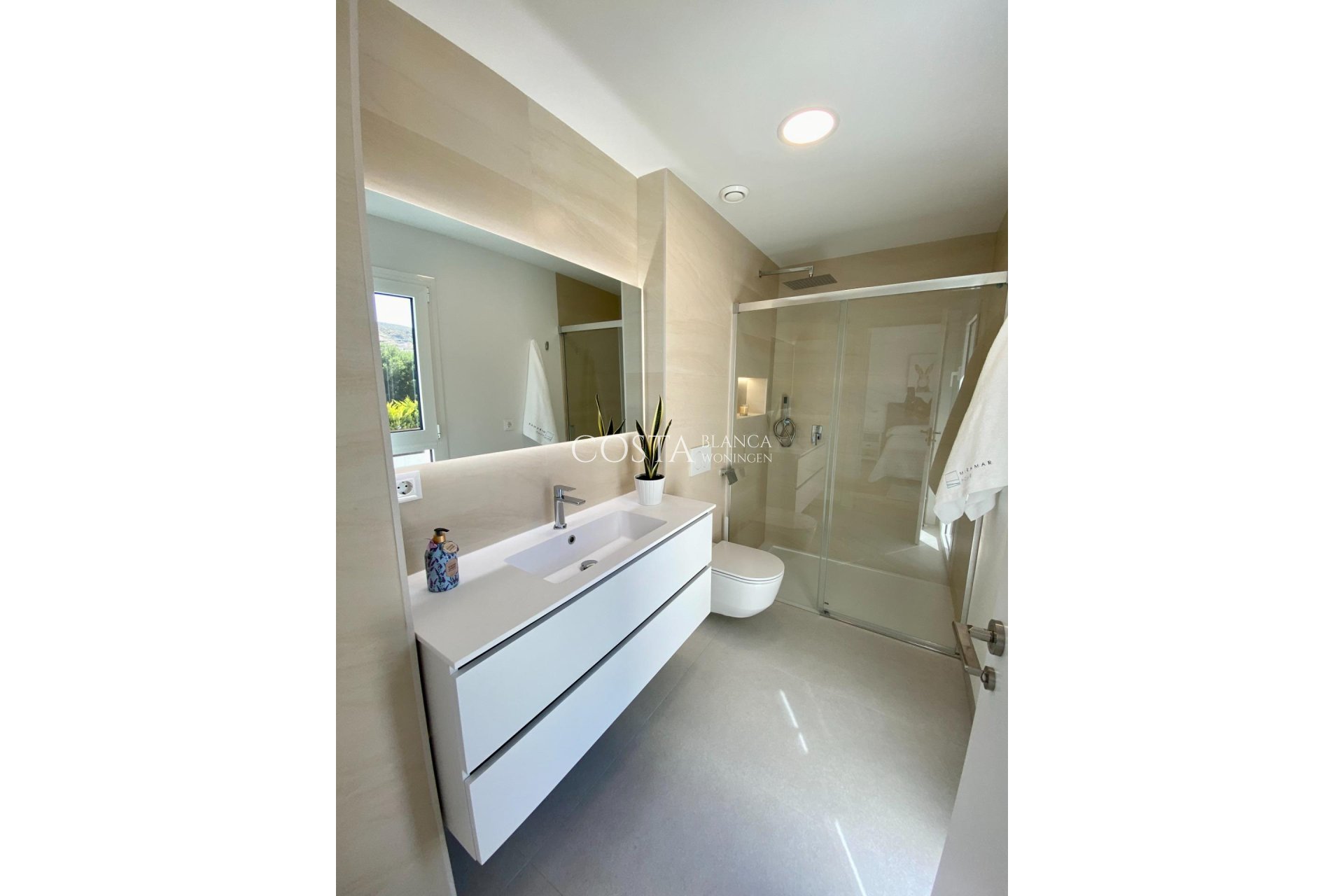 Nouvelle construction - Villa -
Finestrat