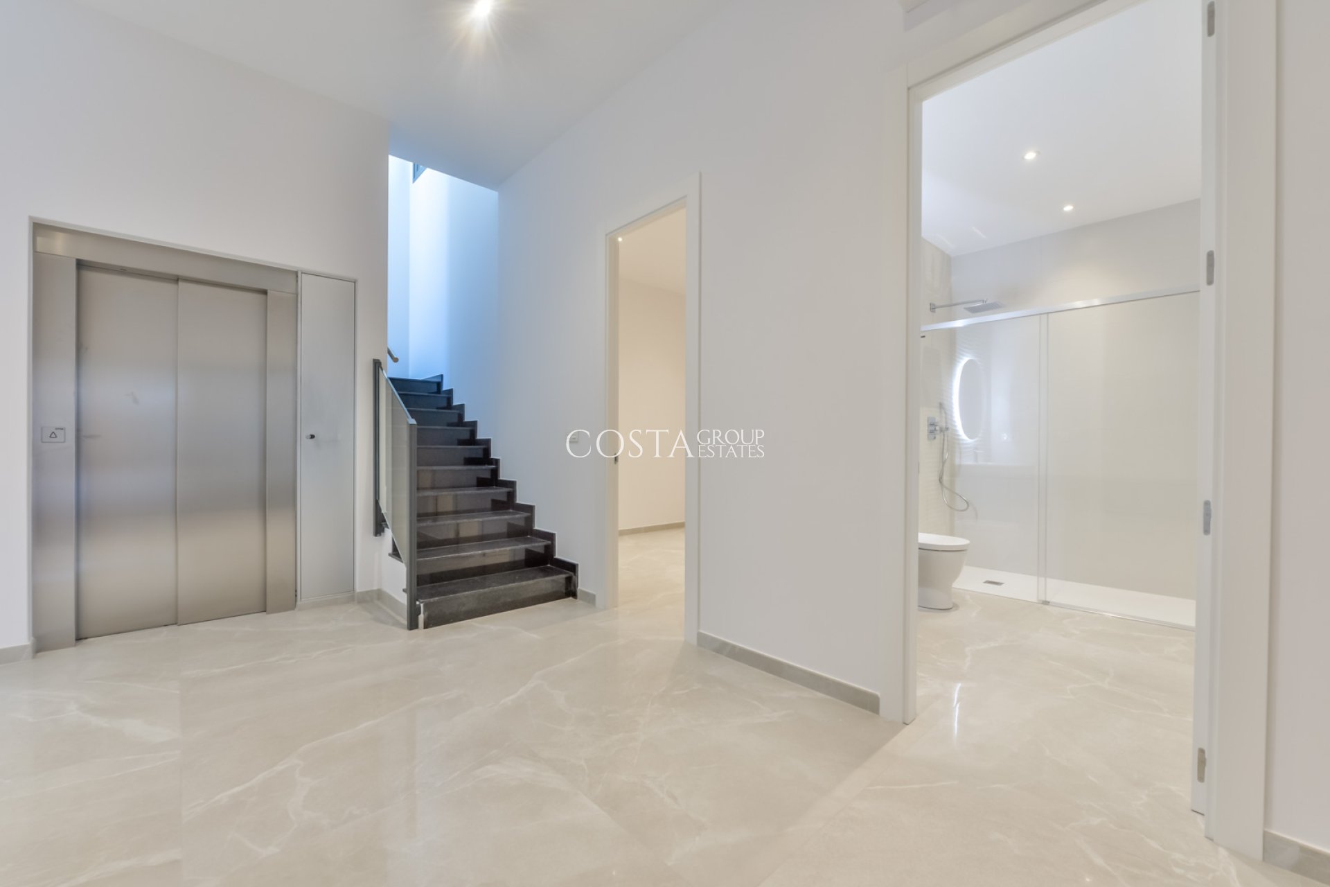 Nouvelle construction - Villa -
Finestrat