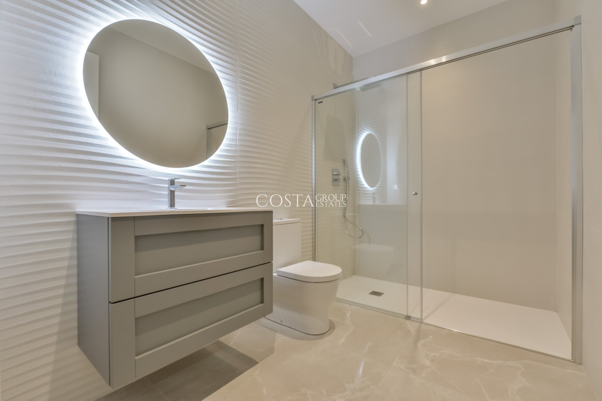 Nouvelle construction - Villa -
Finestrat