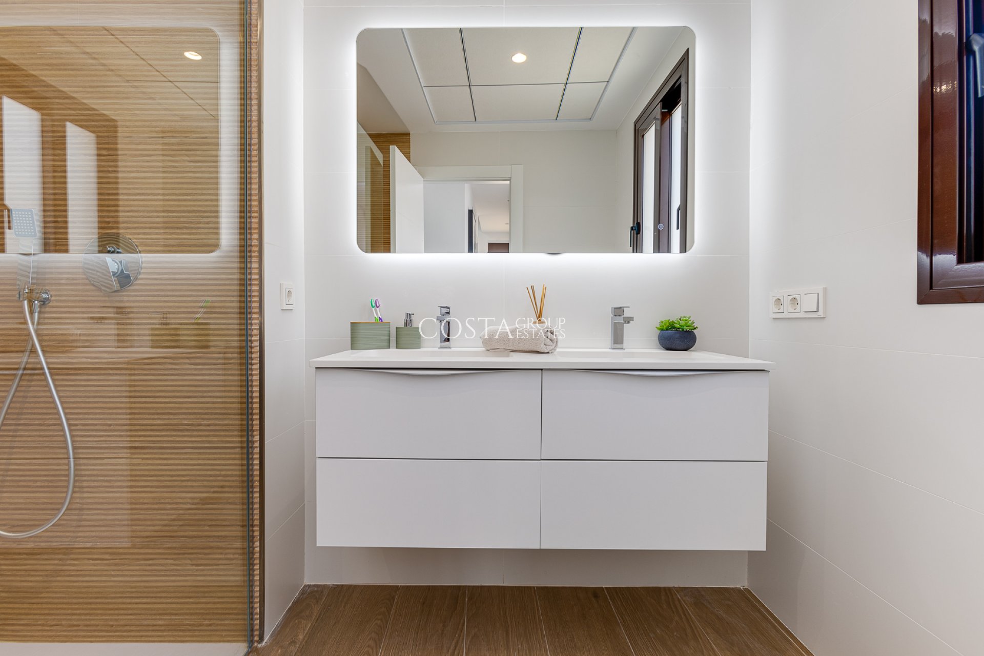 Nouvelle construction - Villa -
Finestrat