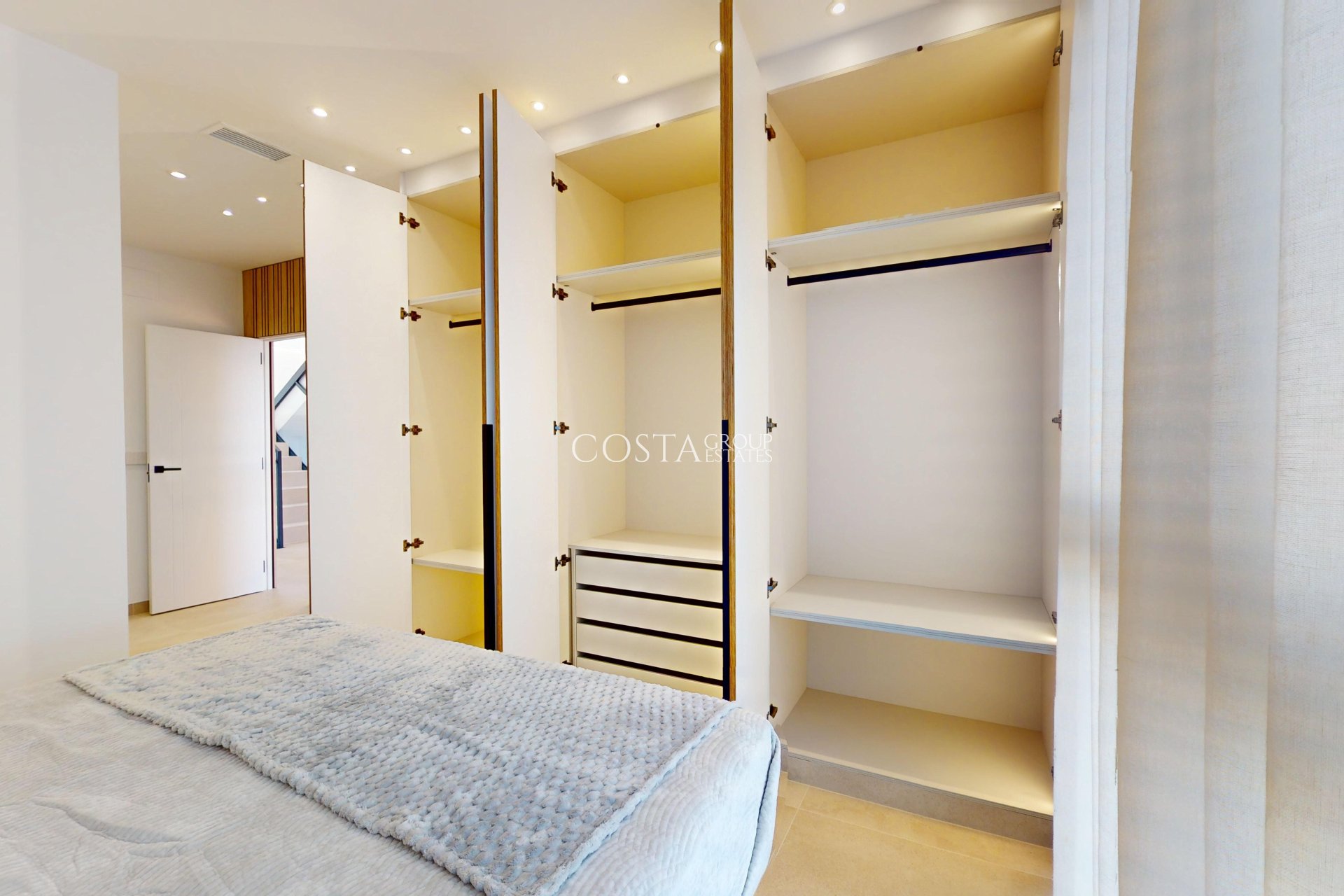 Nouvelle construction - Villa -
Finestrat