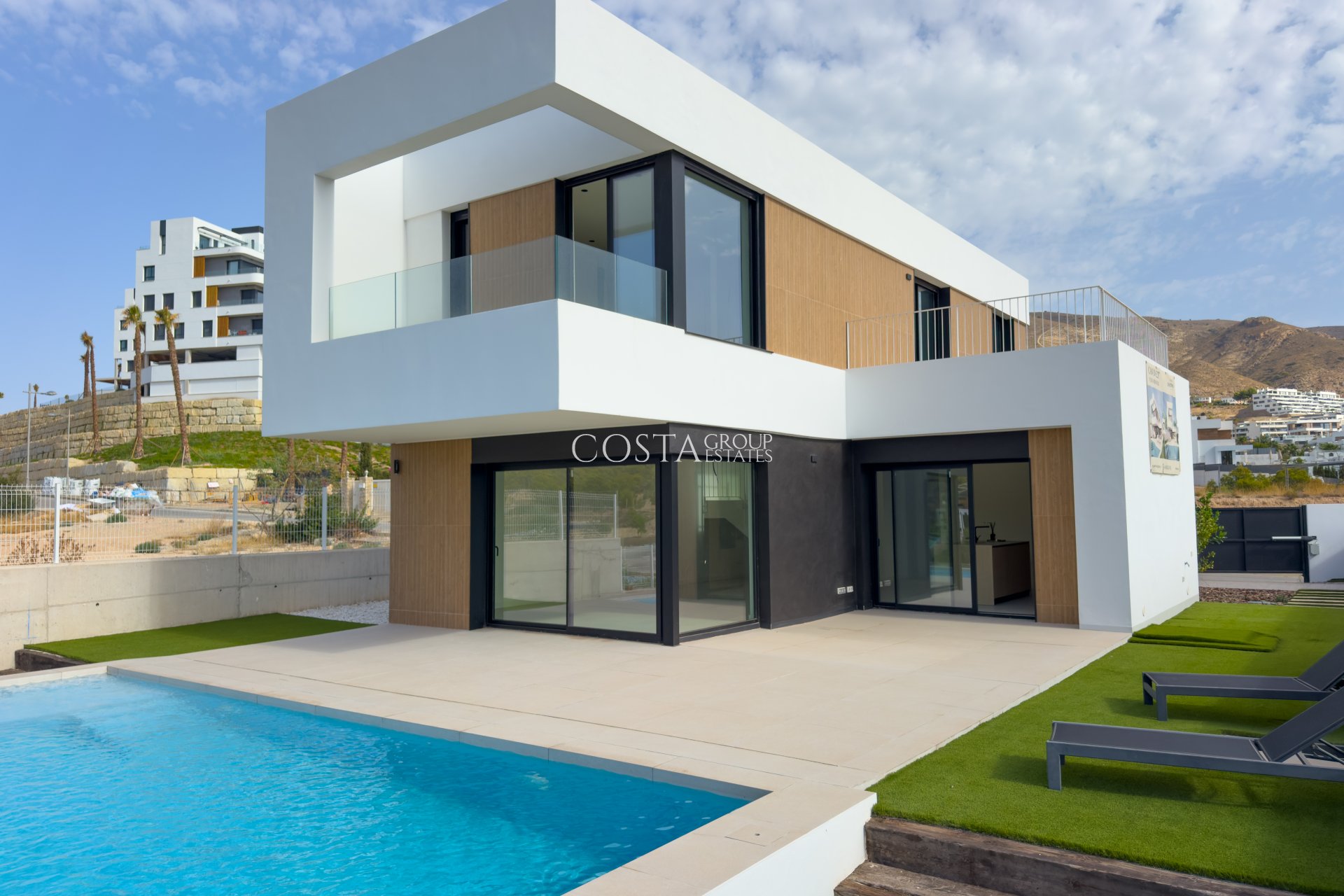 Nouvelle construction - Villa -
Finestrat