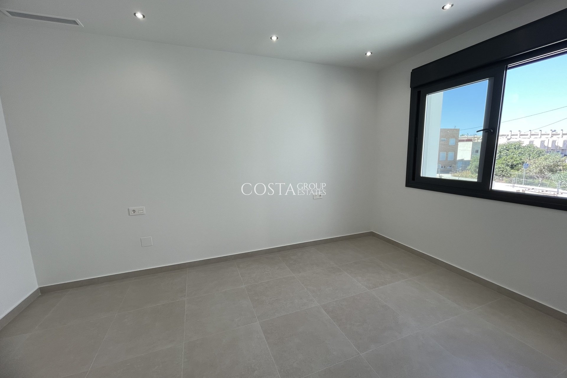 Nouvelle construction - Villa -
Heredades