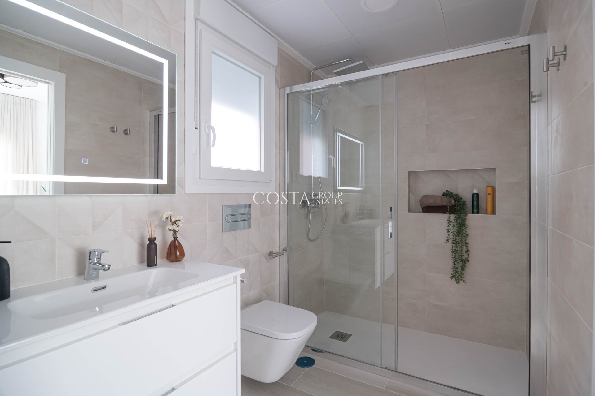 Nouvelle construction - Villa -
Jerónimo y Avileses