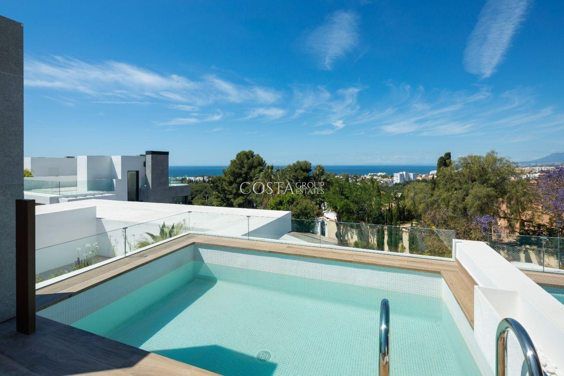 Nouvelle construction - Villa -
Marbella - Rio Real Golf