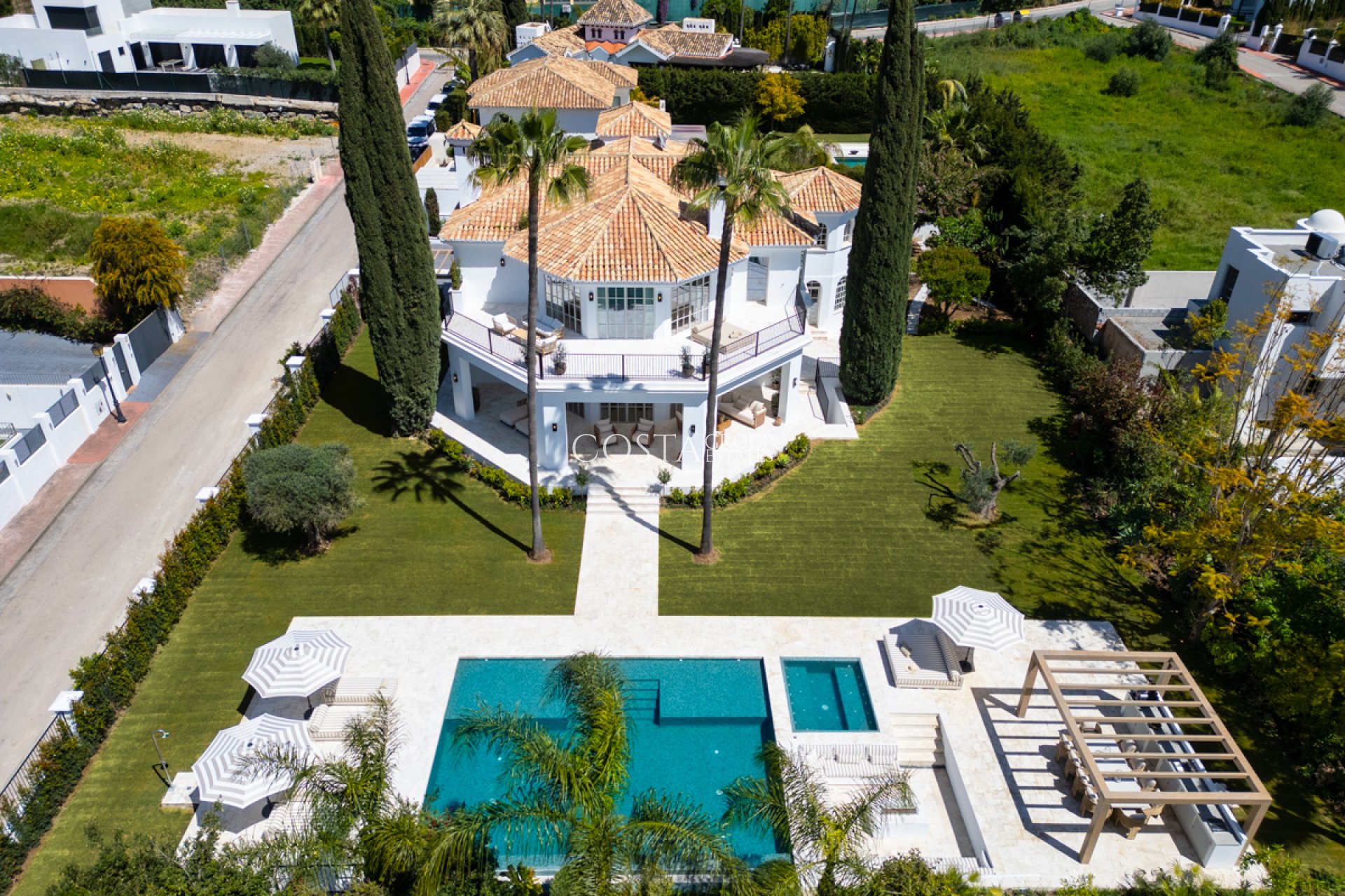 Nouvelle construction - Villa -
Marbella