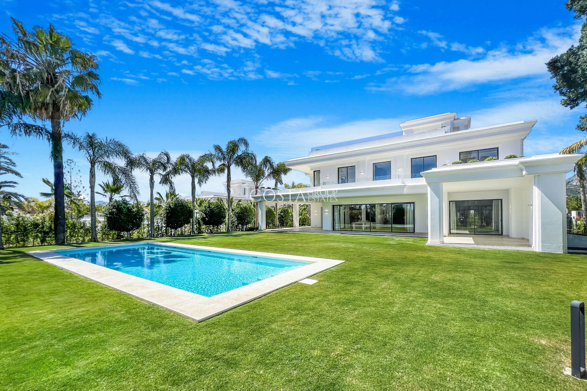 Nouvelle construction - Villa -
Marbella